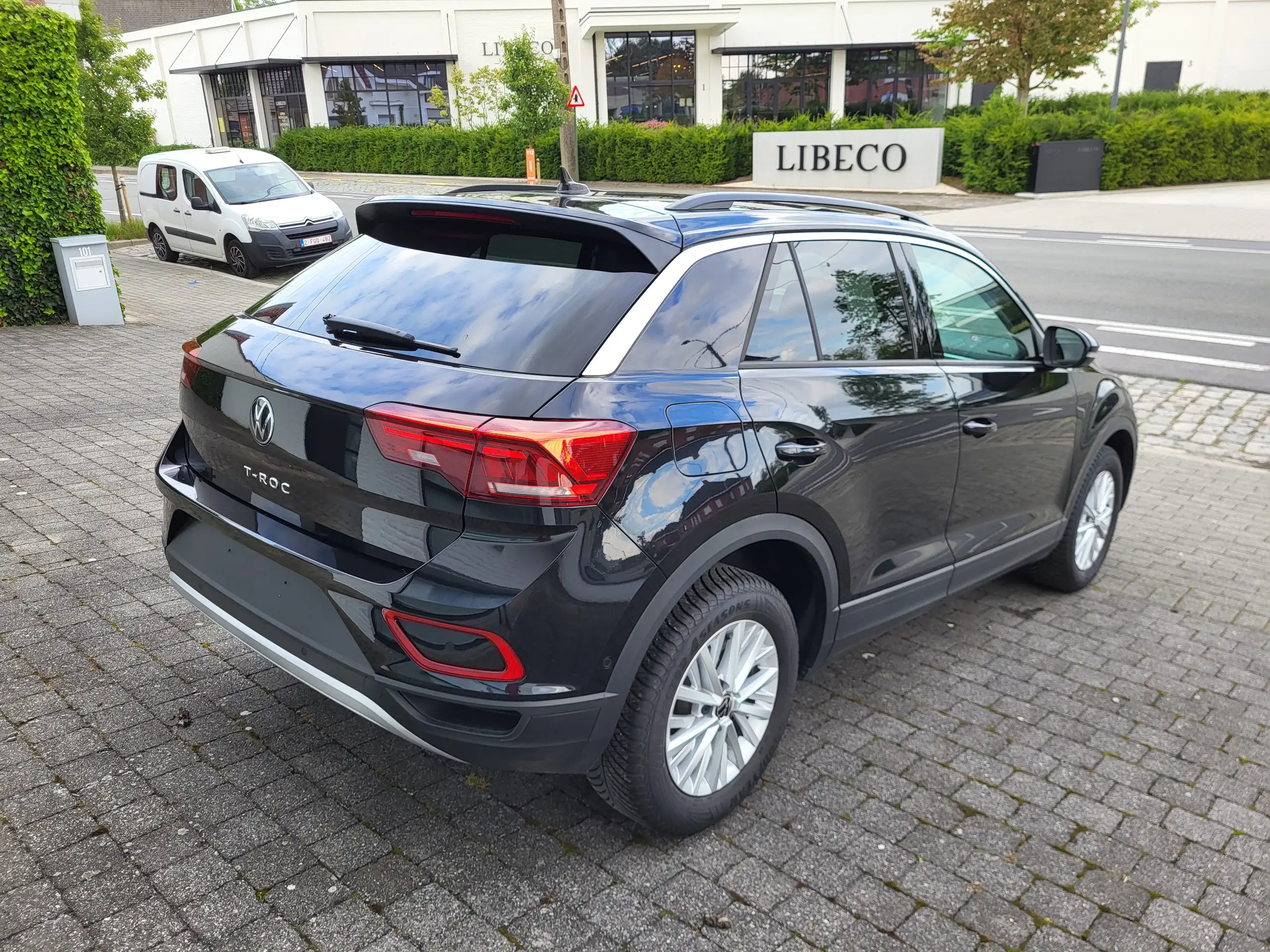 Volkswagen - T-Roc