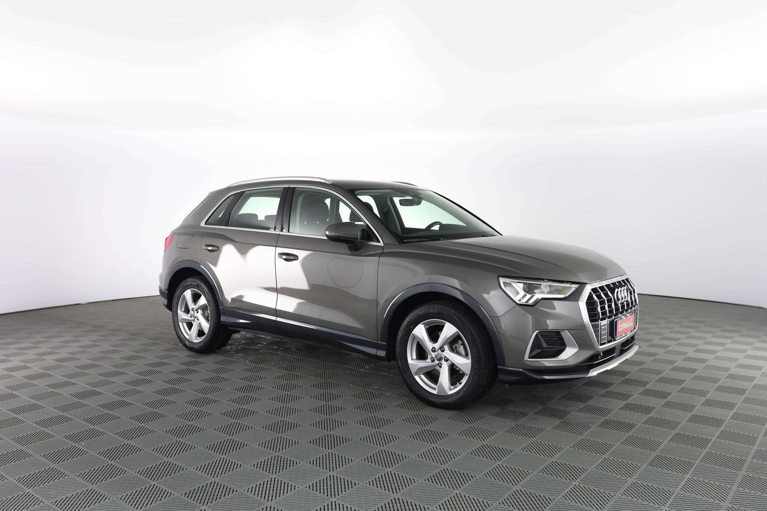 Audi - Q3