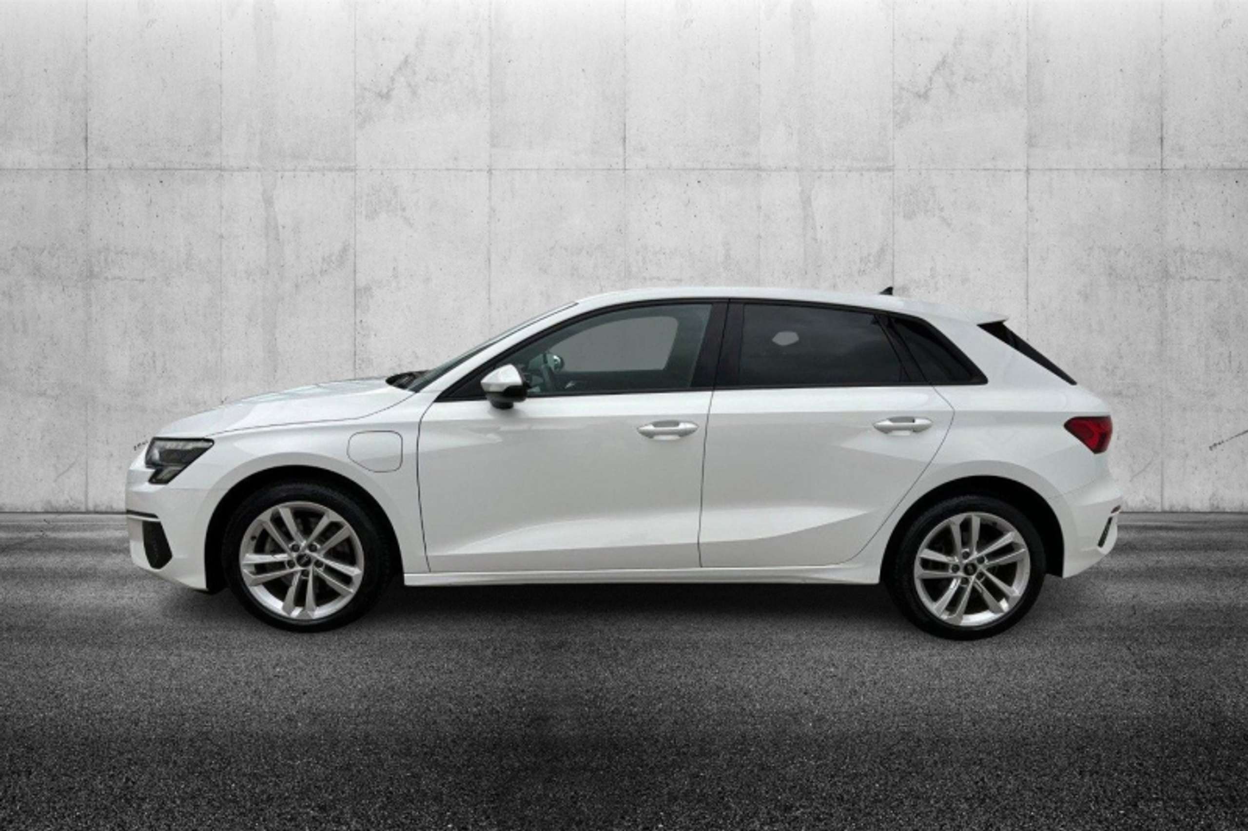 Audi - A3