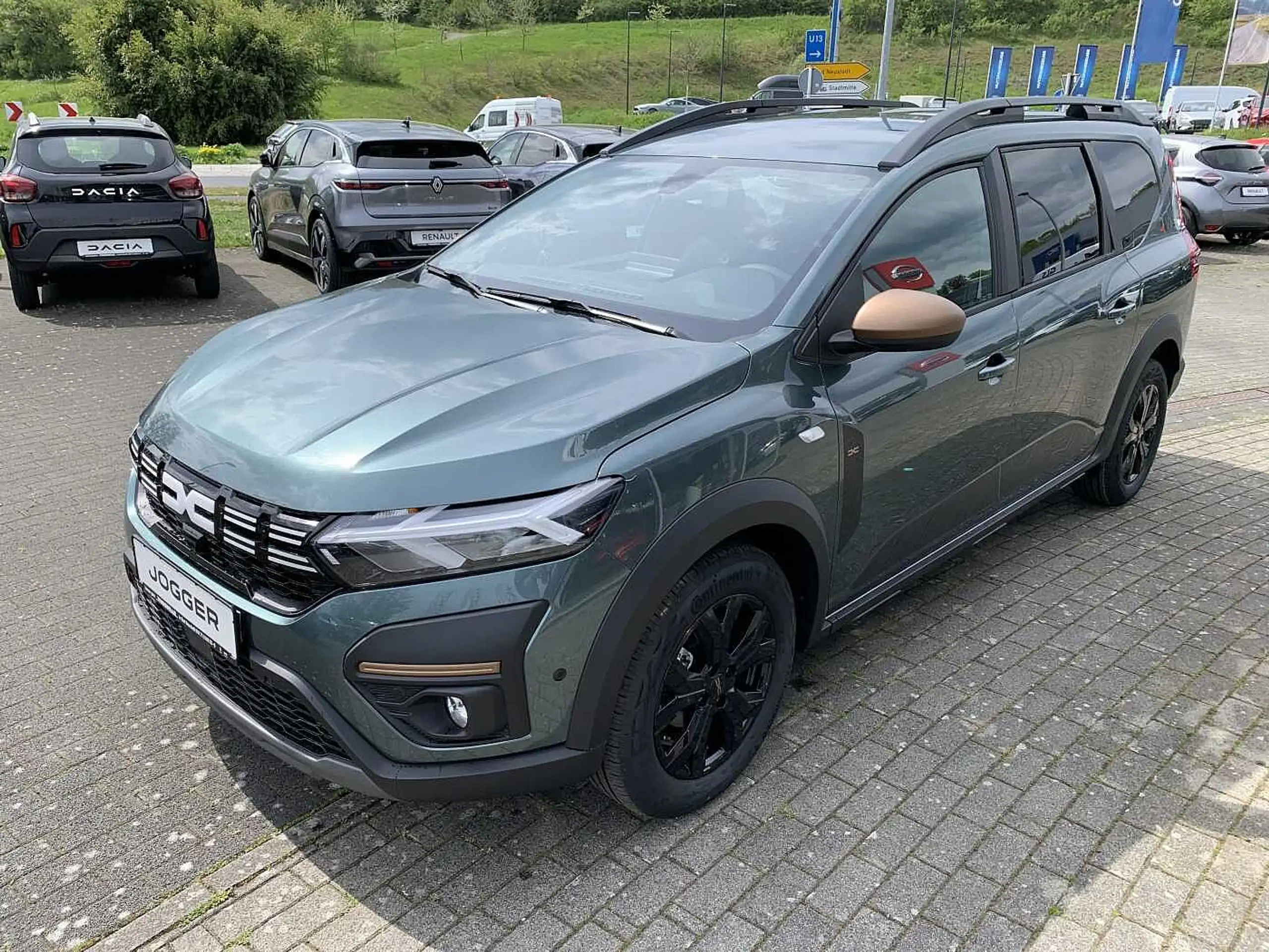 Dacia - Jogger