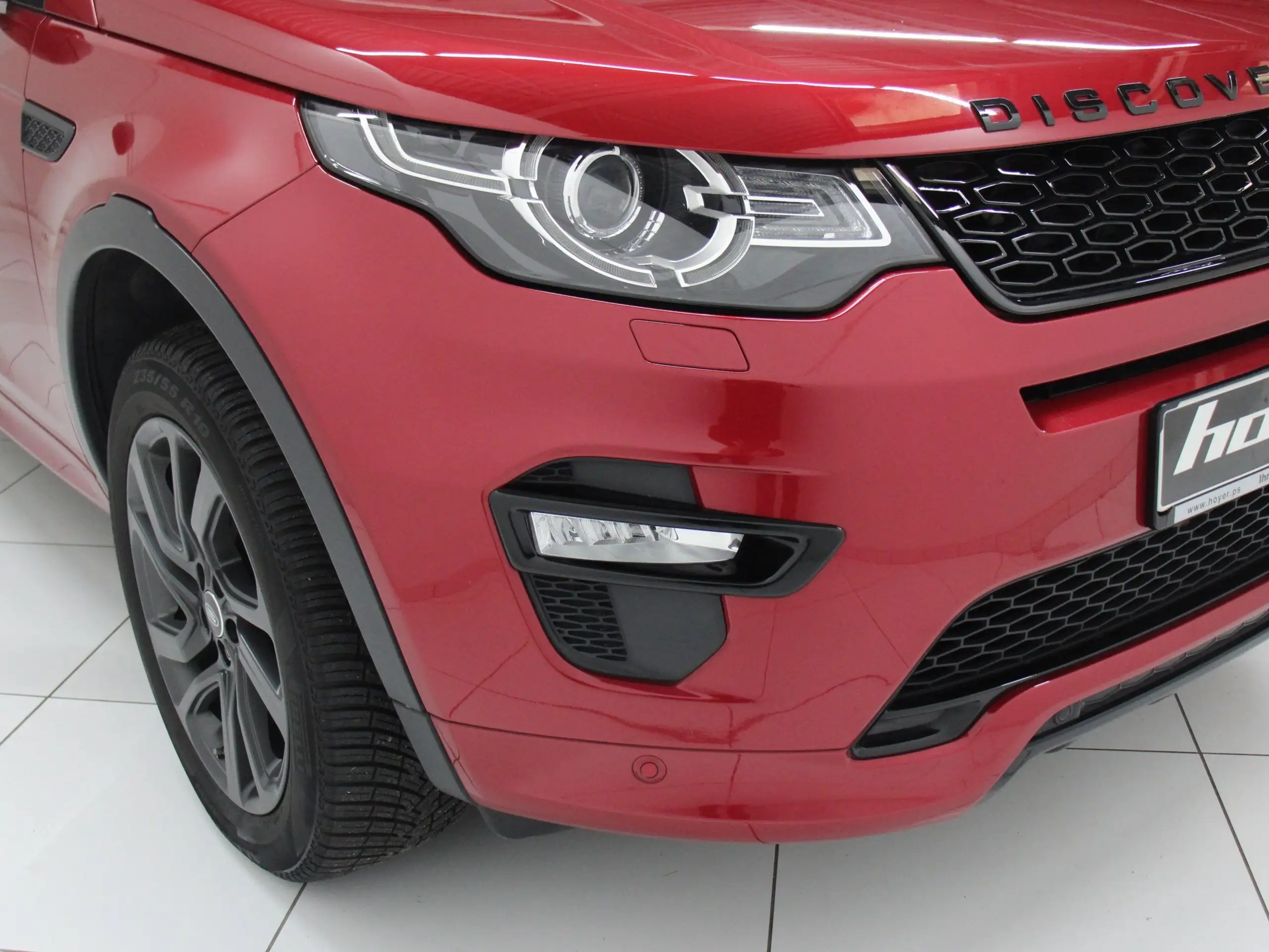 Land Rover - Discovery Sport