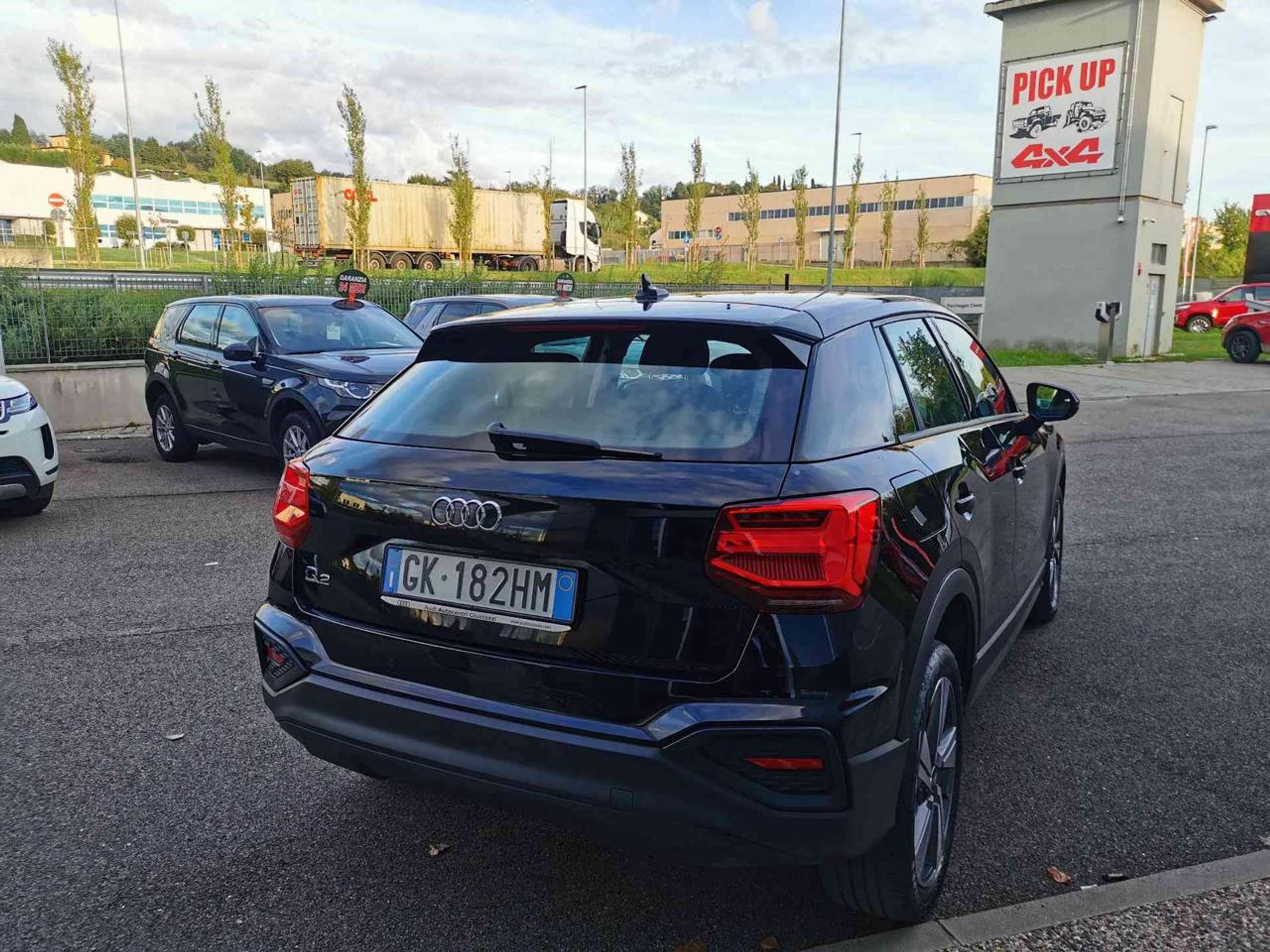 Audi - Q2