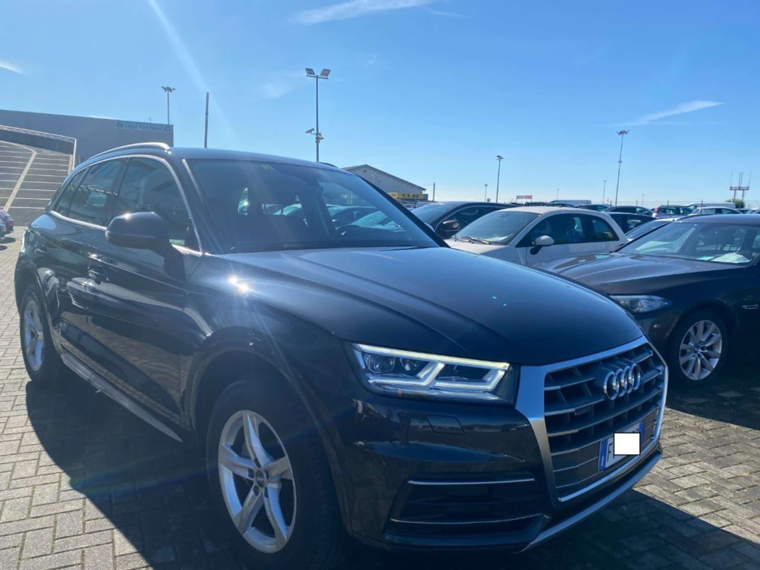 Audi - Q5