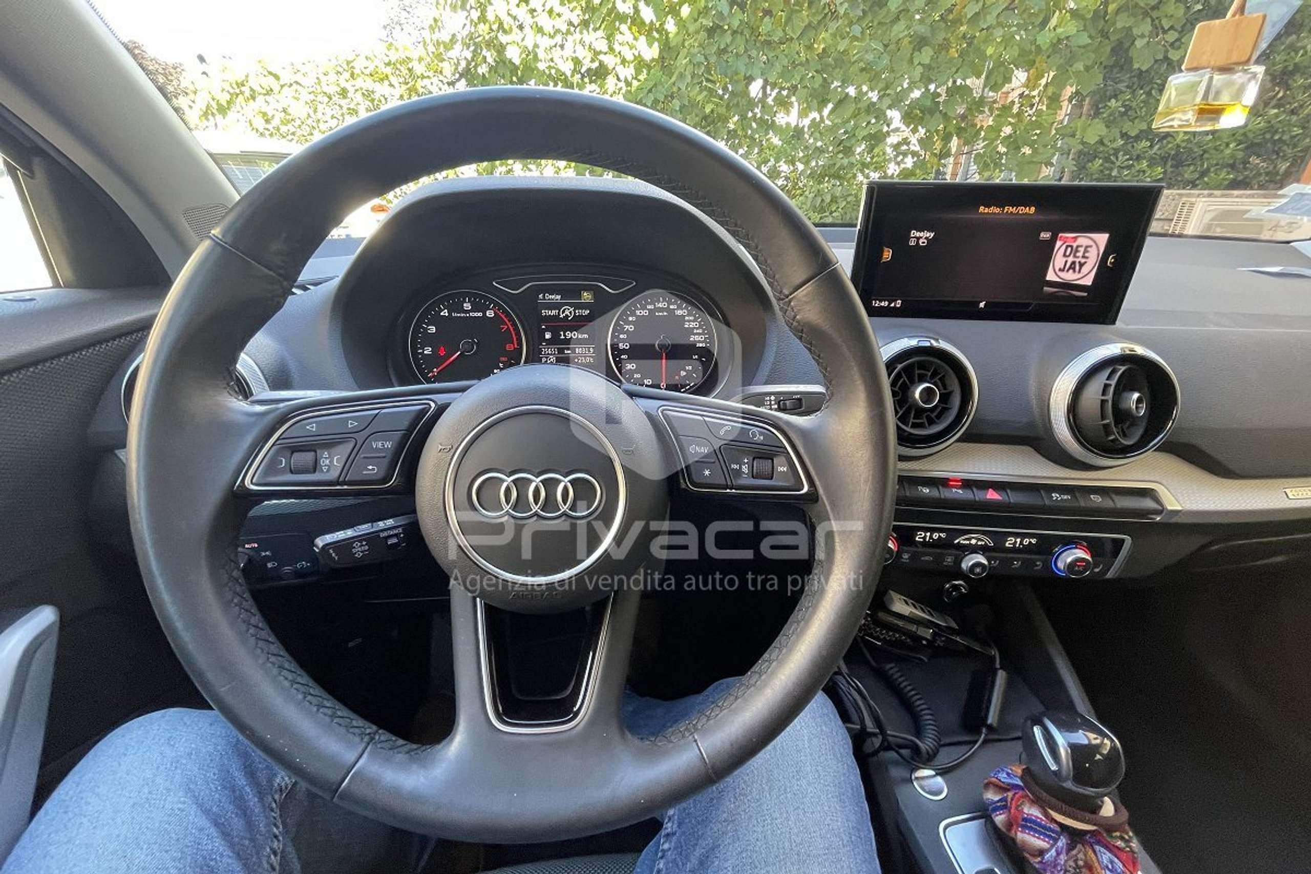 Audi - Q2