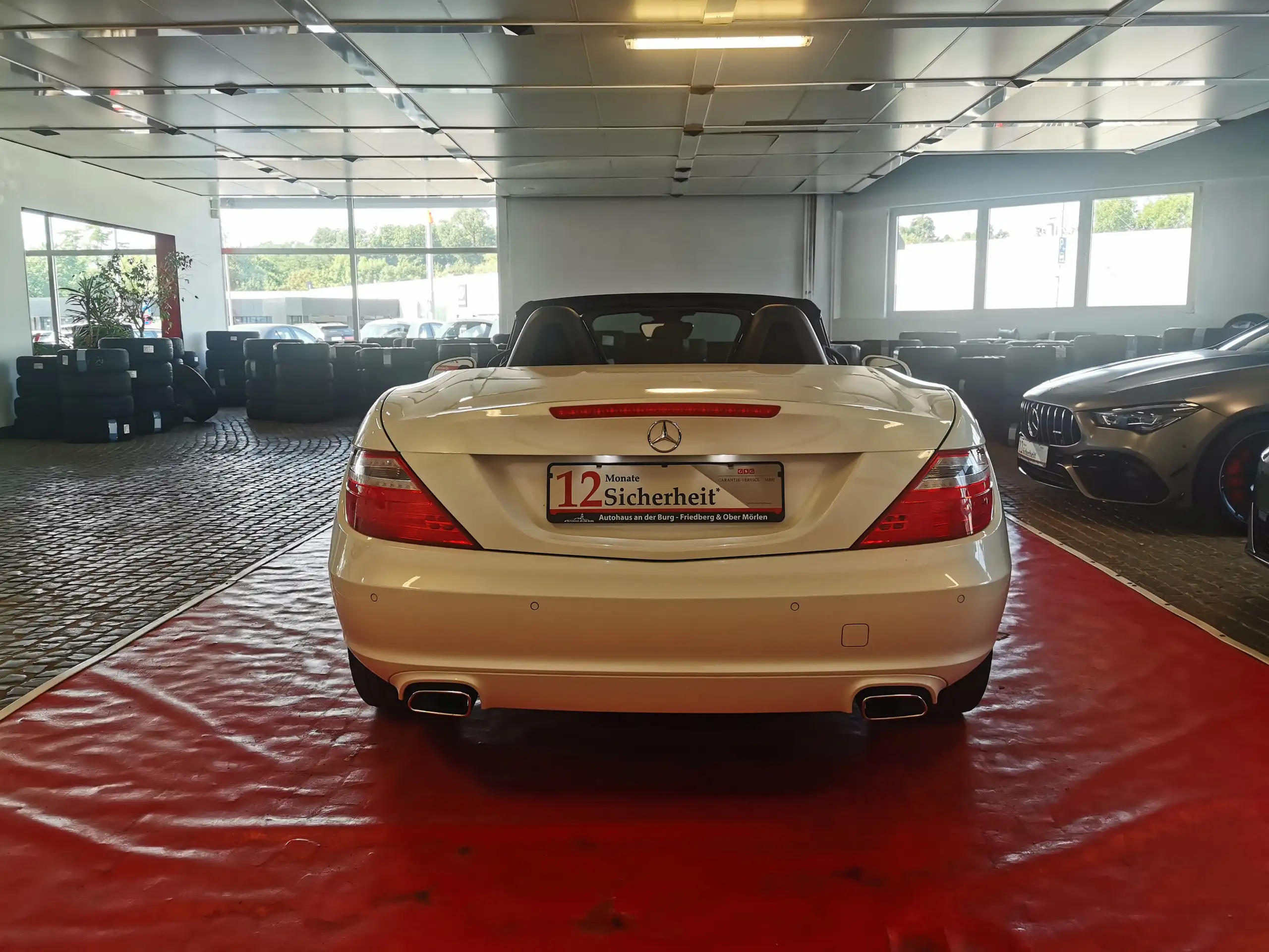 Mercedes-Benz - SLK 200