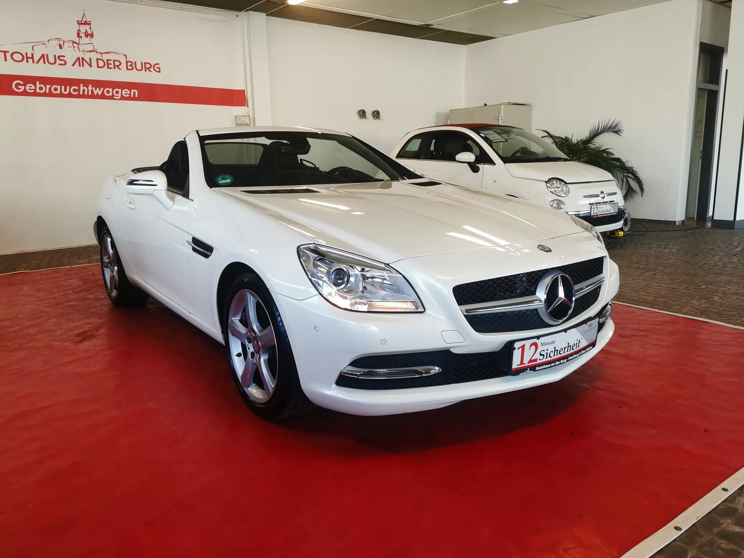 Mercedes-Benz - SLK 200