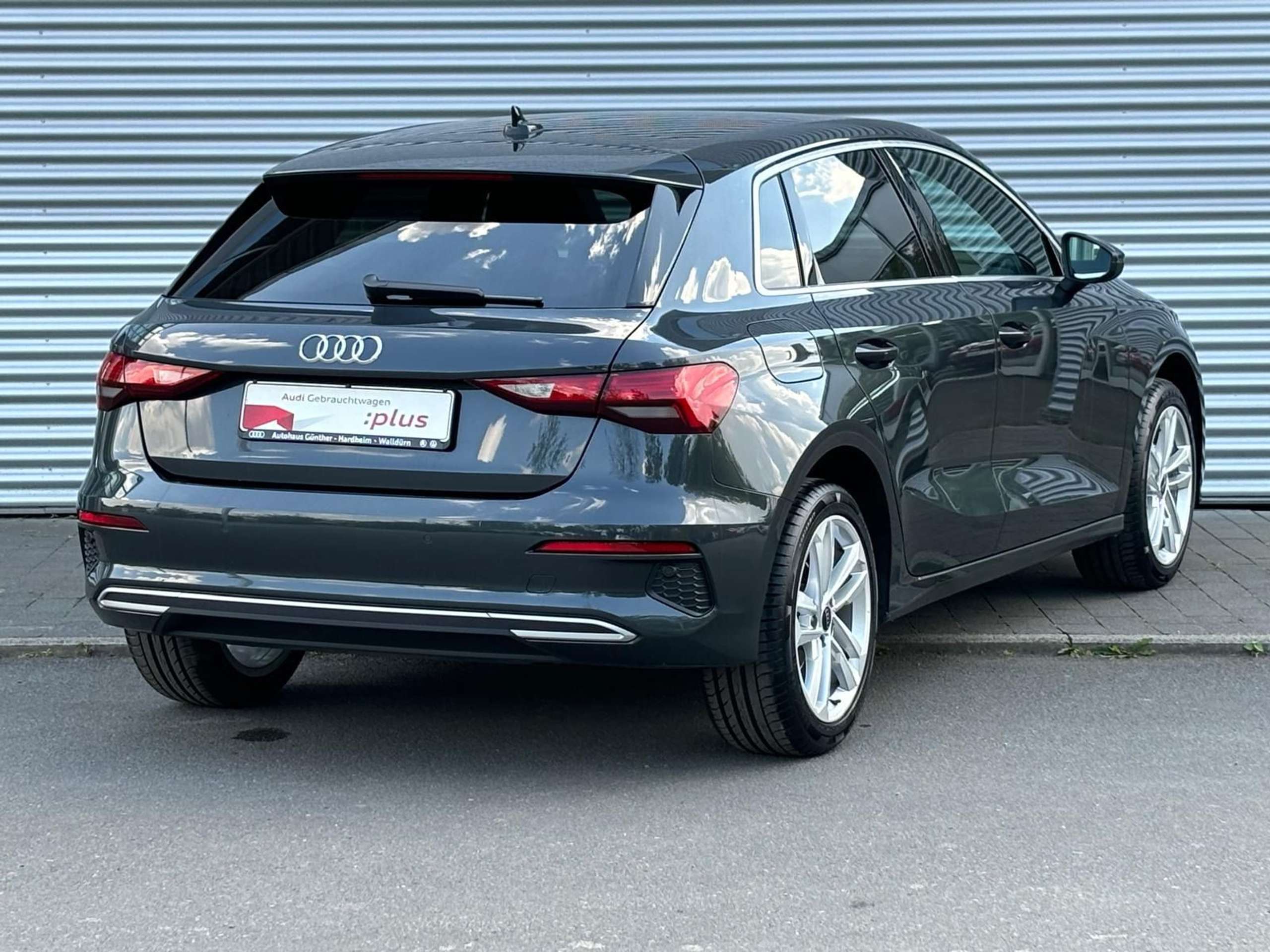 Audi - A3