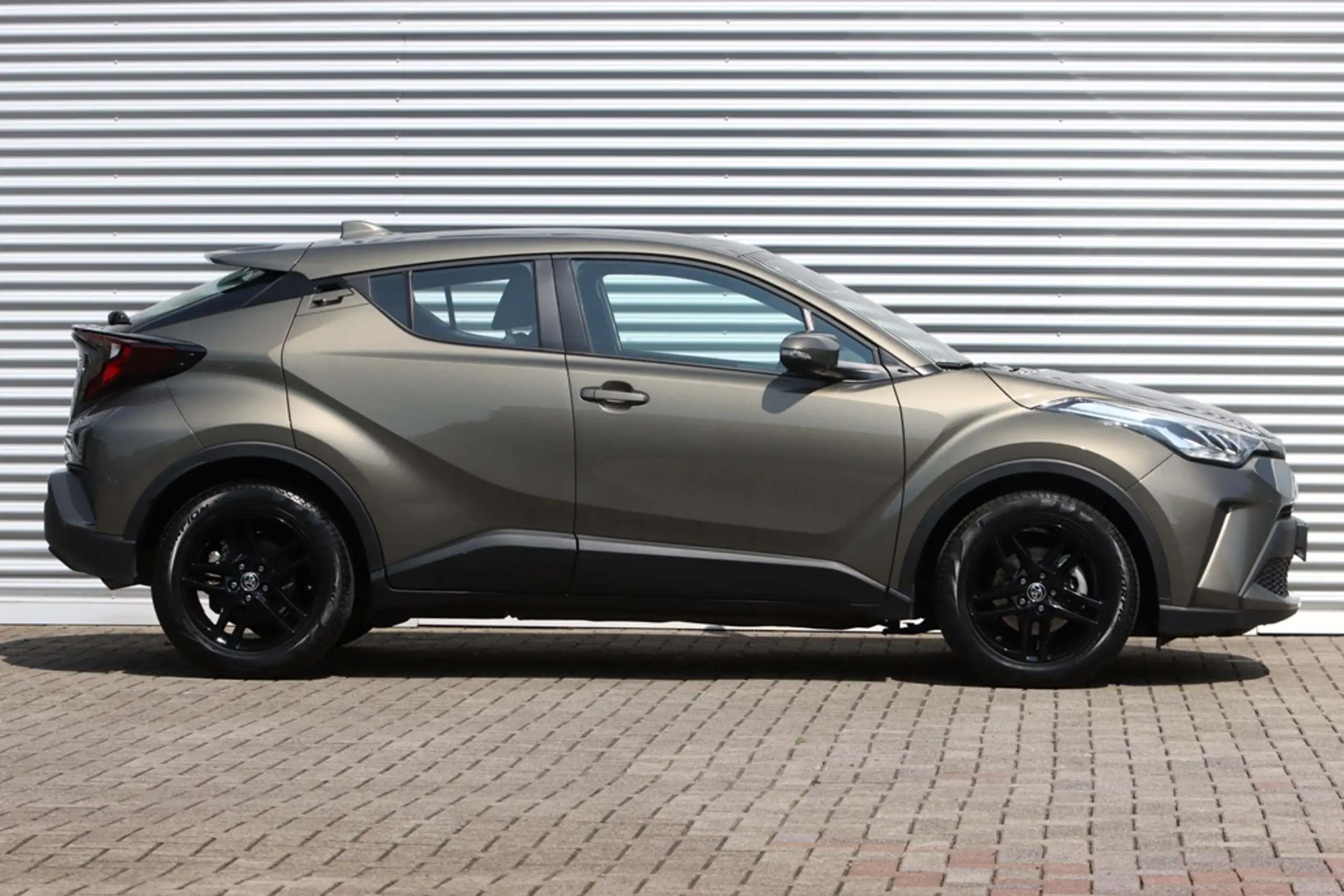 Toyota - C-HR