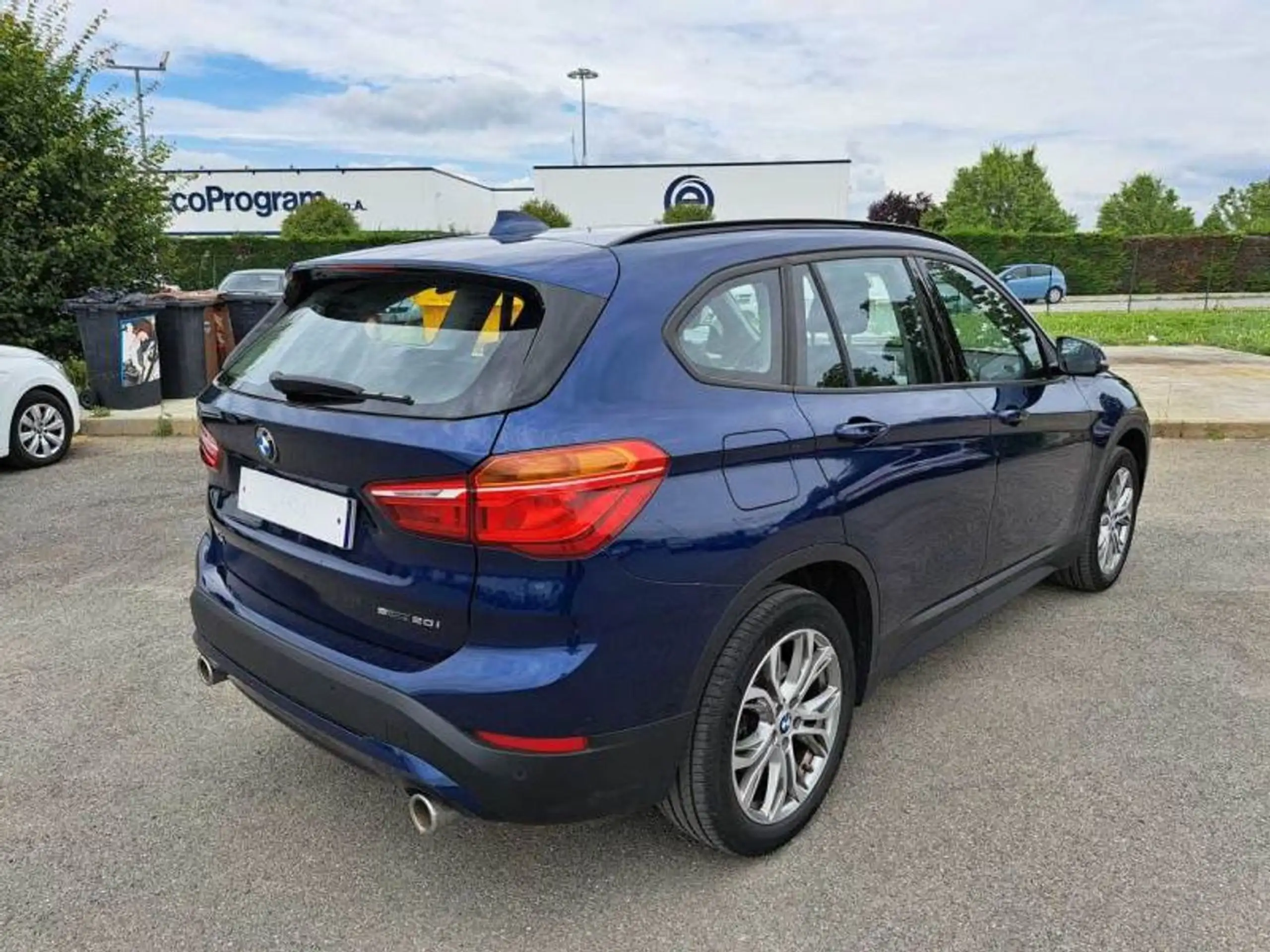 BMW - X1