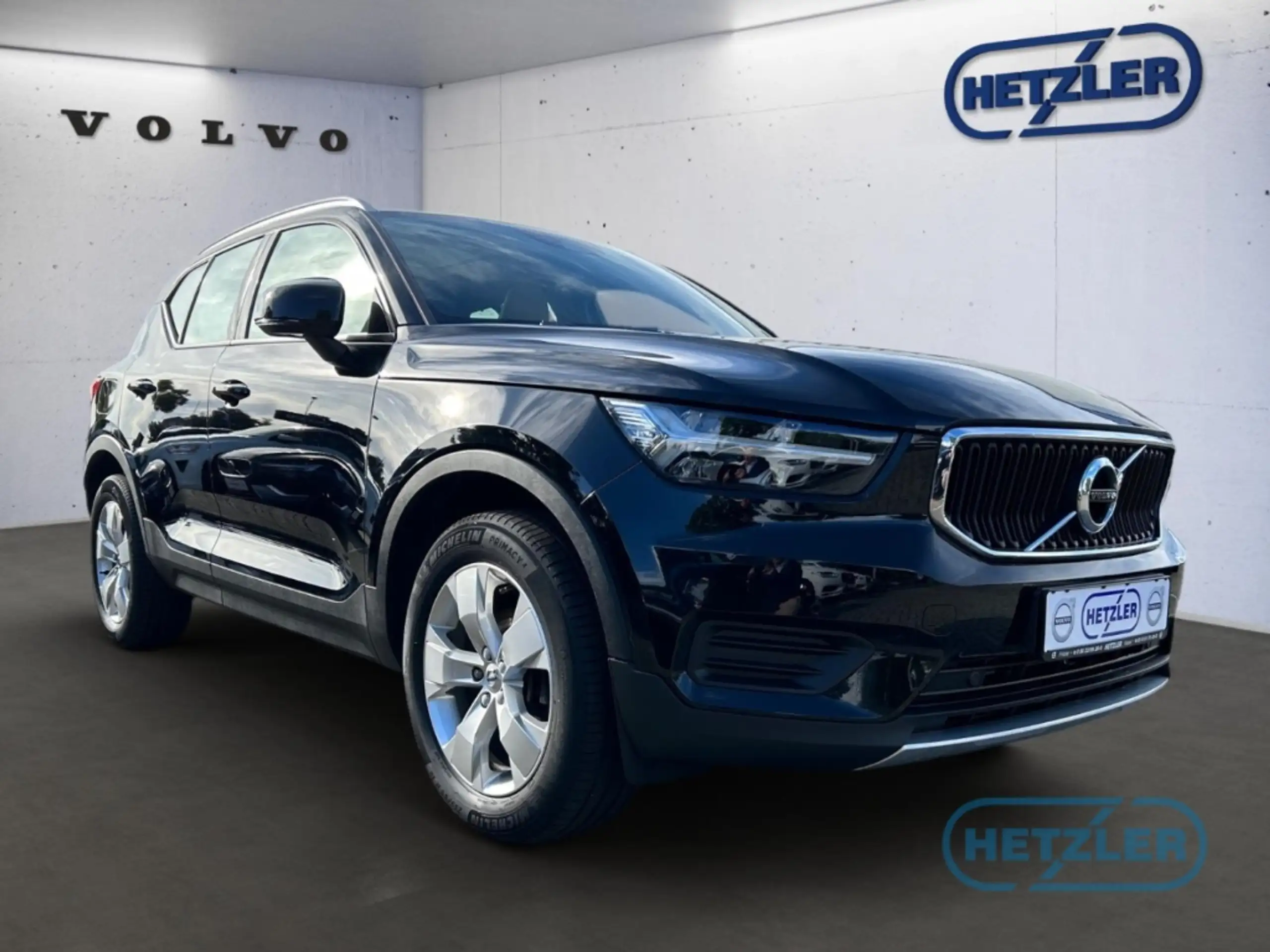 Volvo - XC40