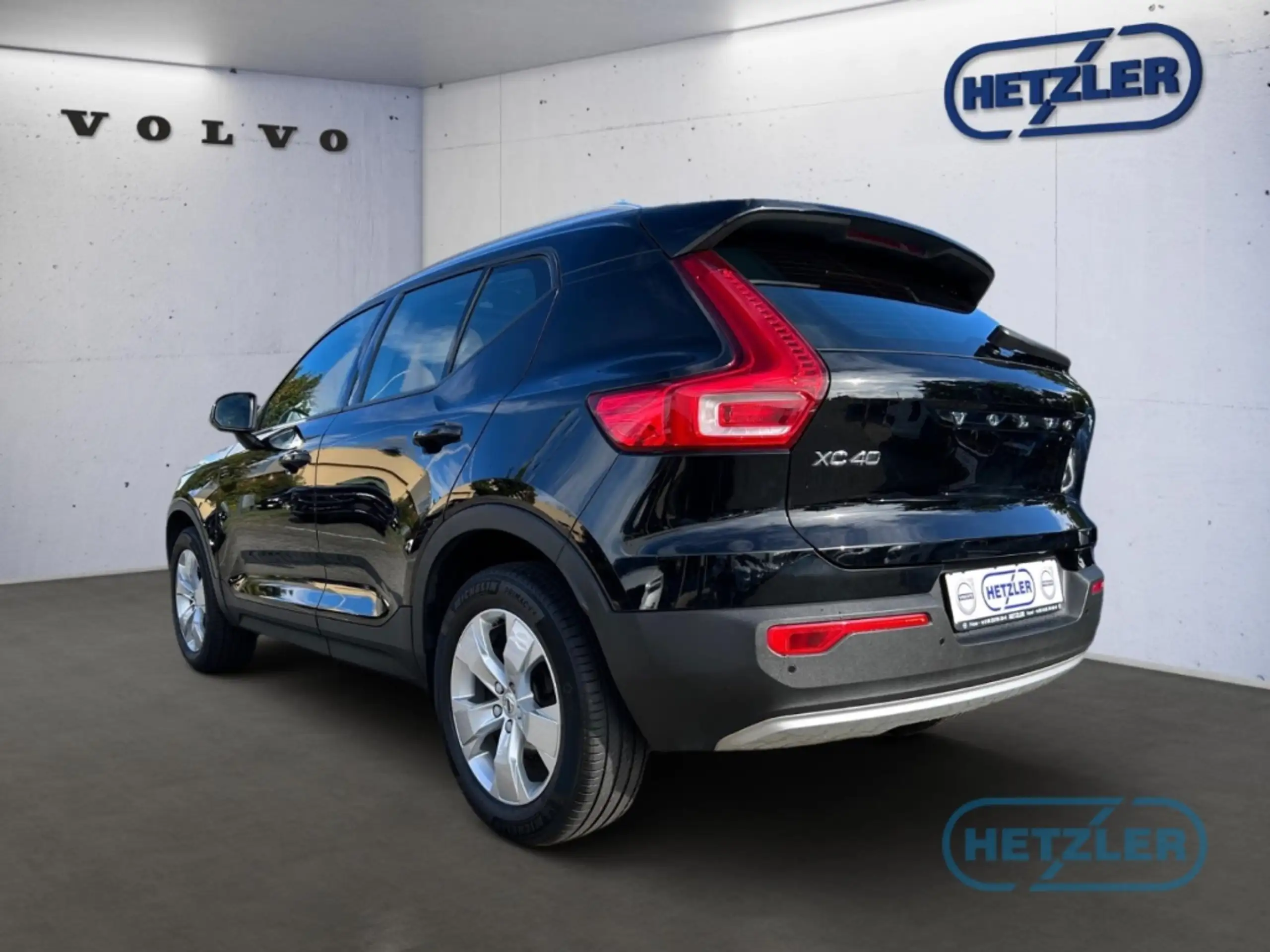 Volvo - XC40