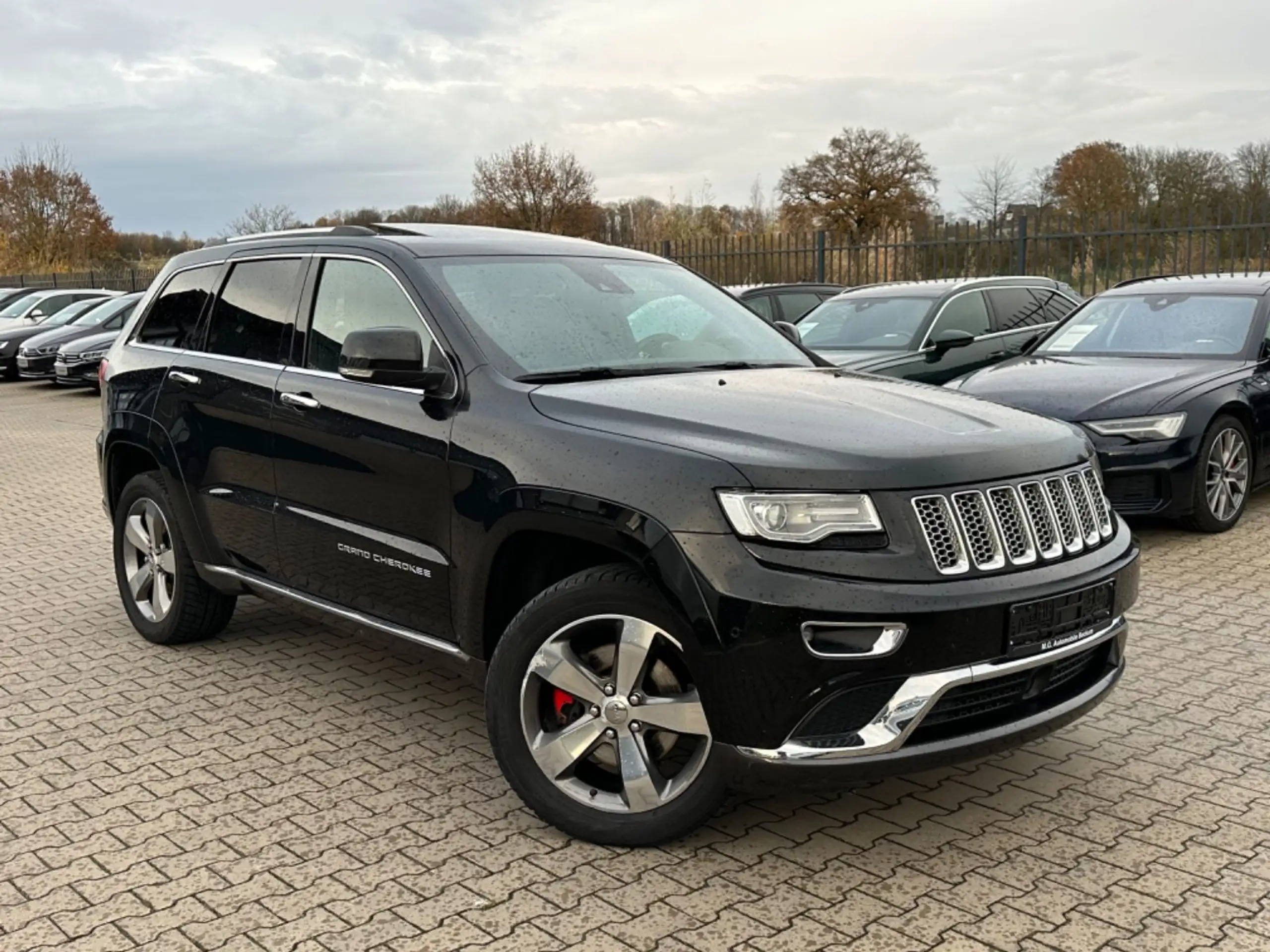 Jeep - Grand Cherokee