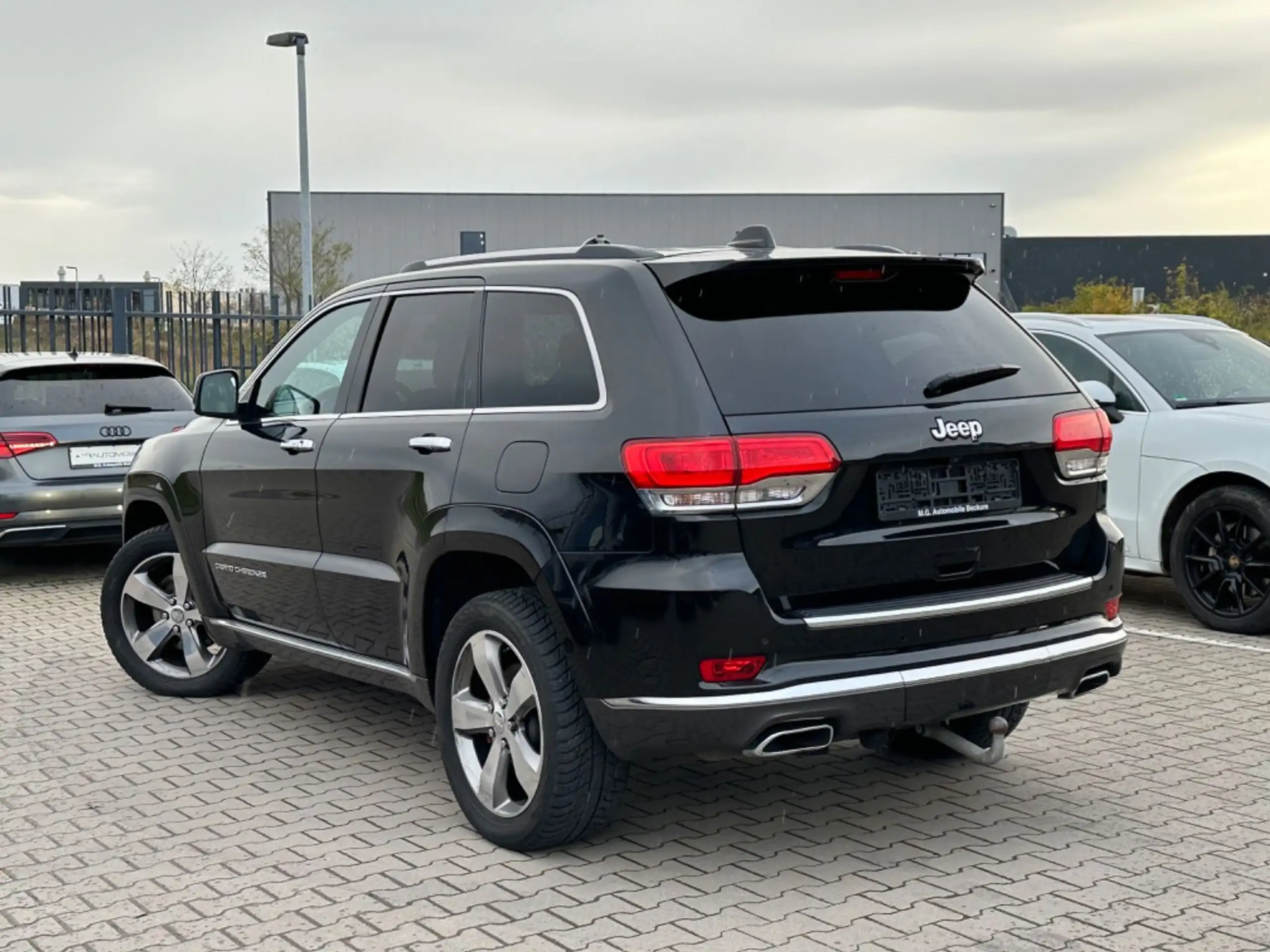 Jeep - Grand Cherokee