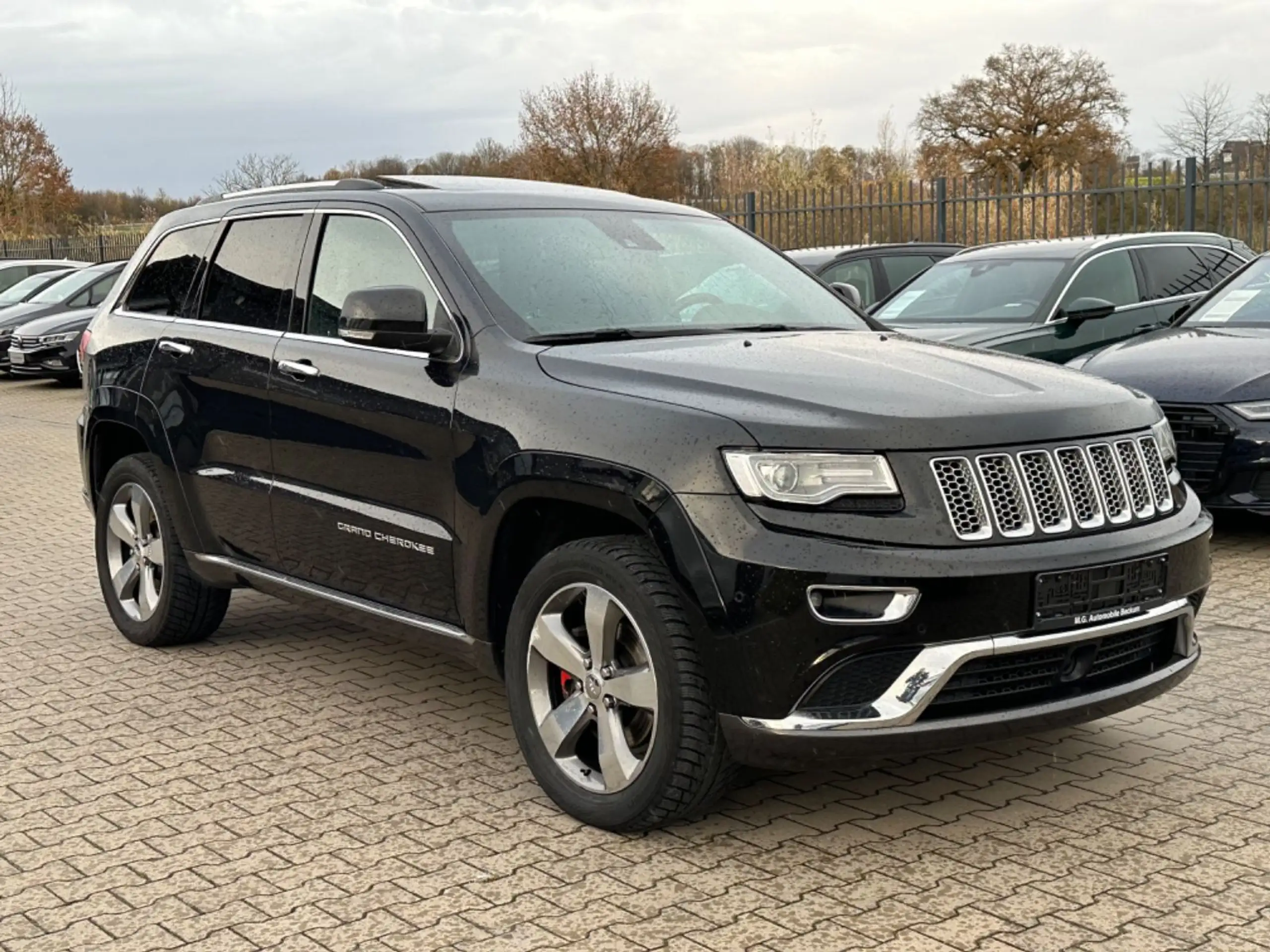 Jeep - Grand Cherokee