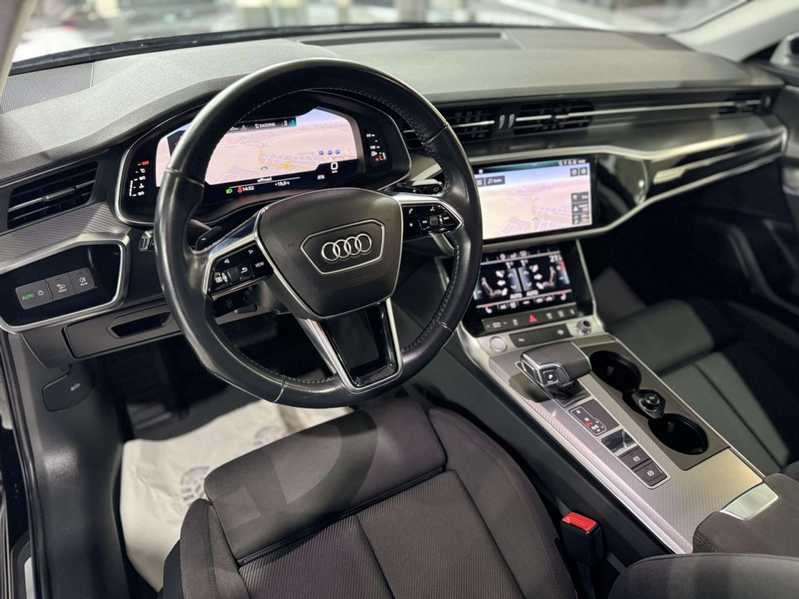 Audi - A6