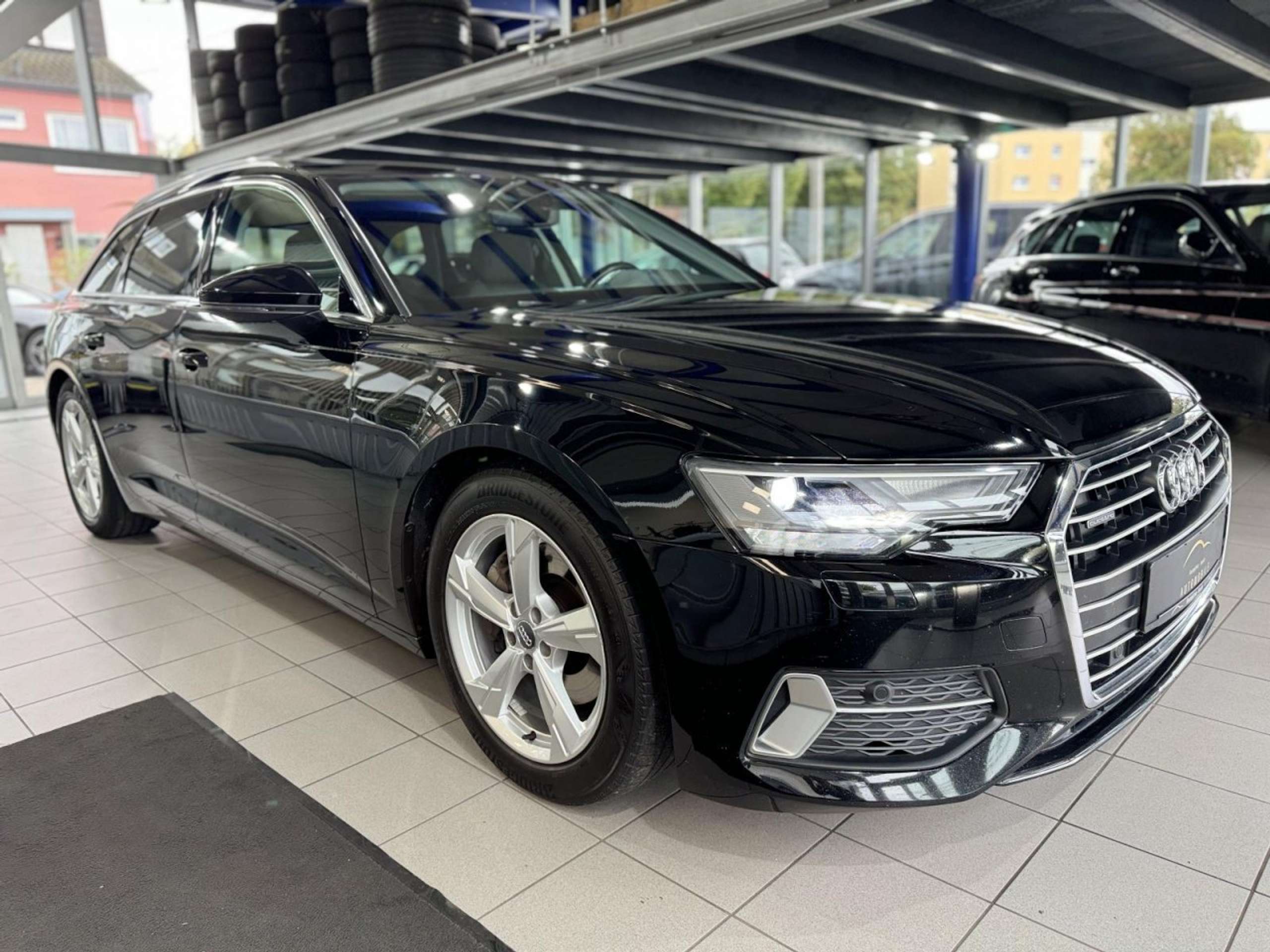 Audi - A6