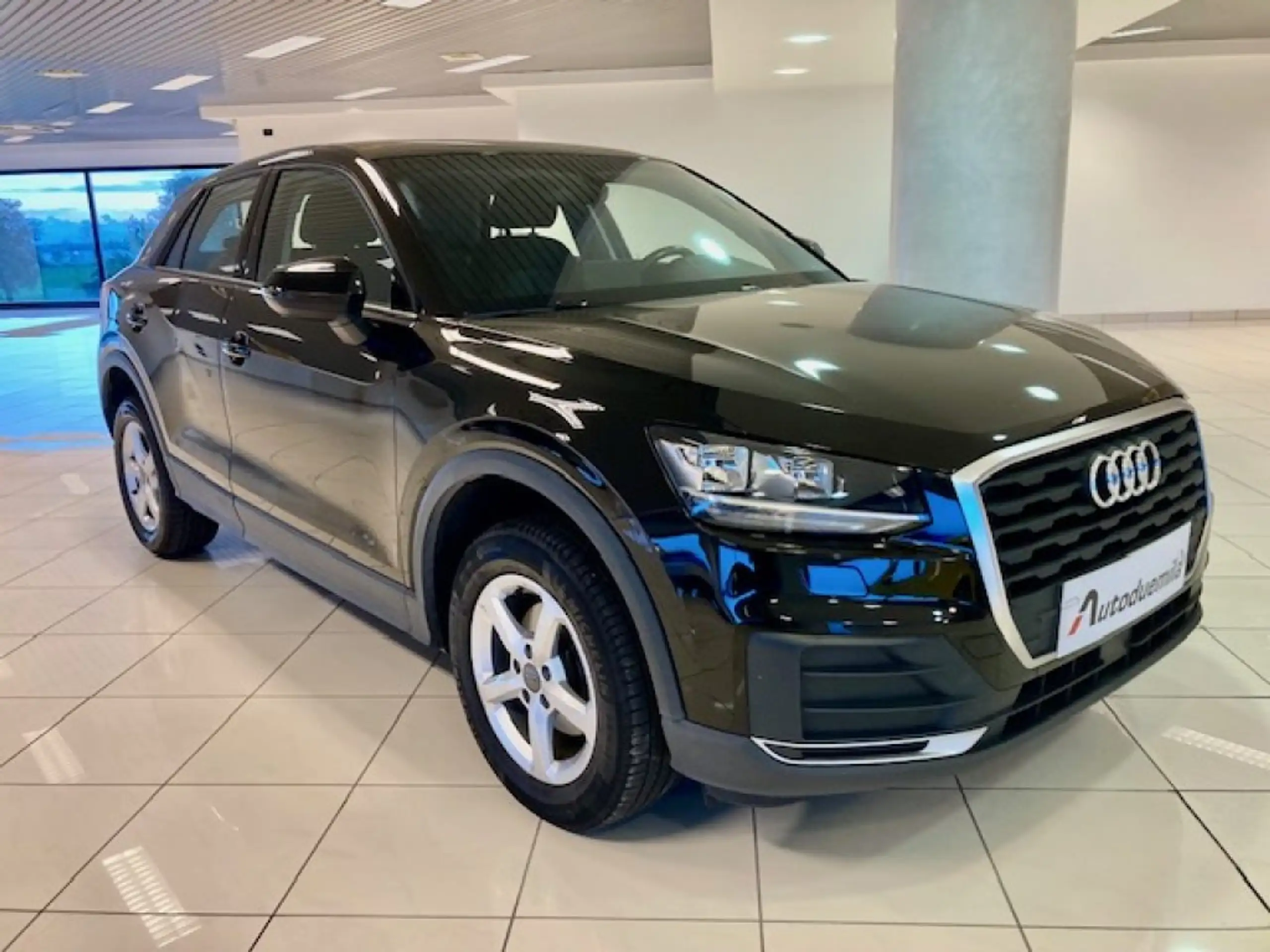 Audi - Q2