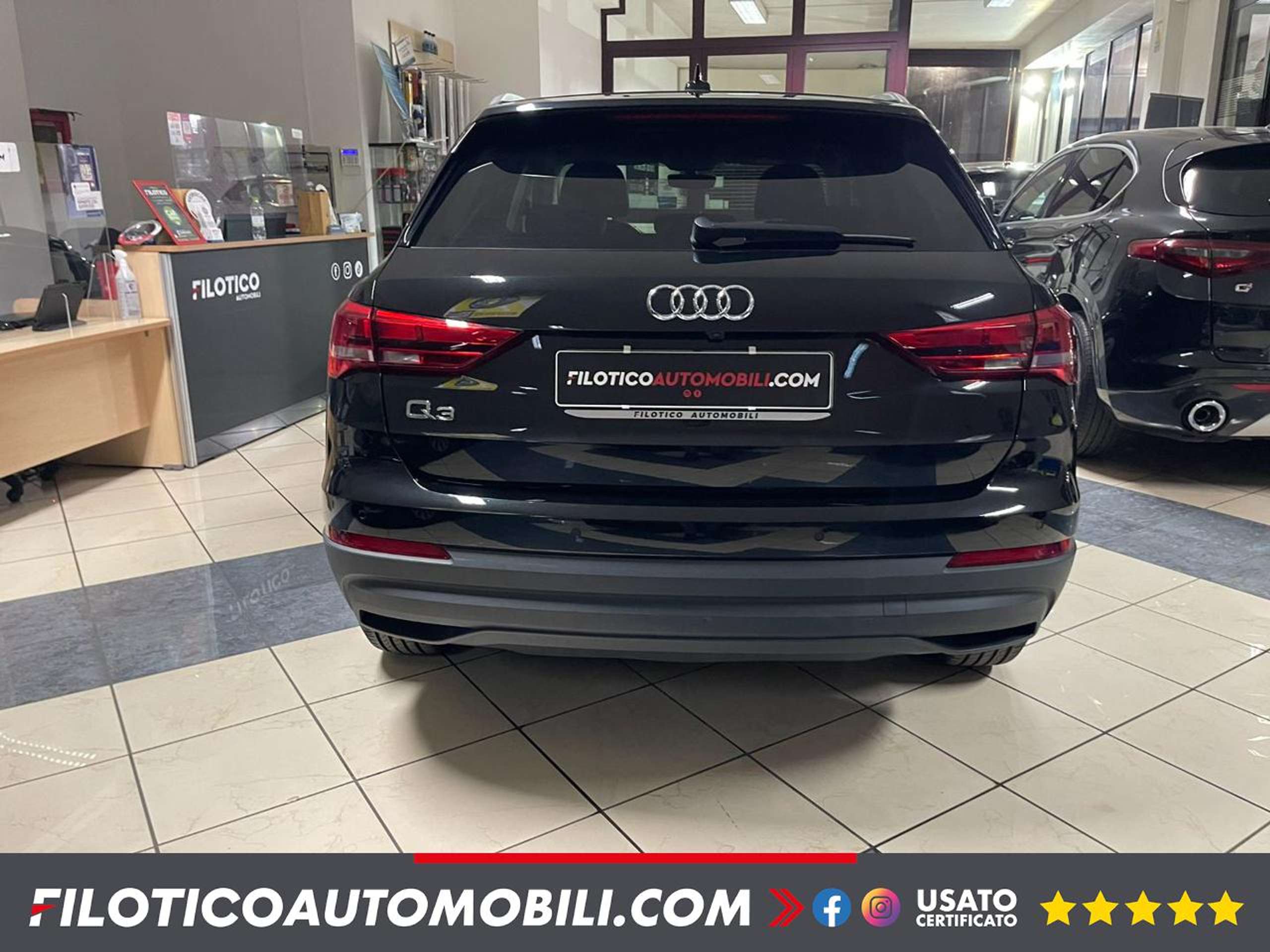 Audi - Q3