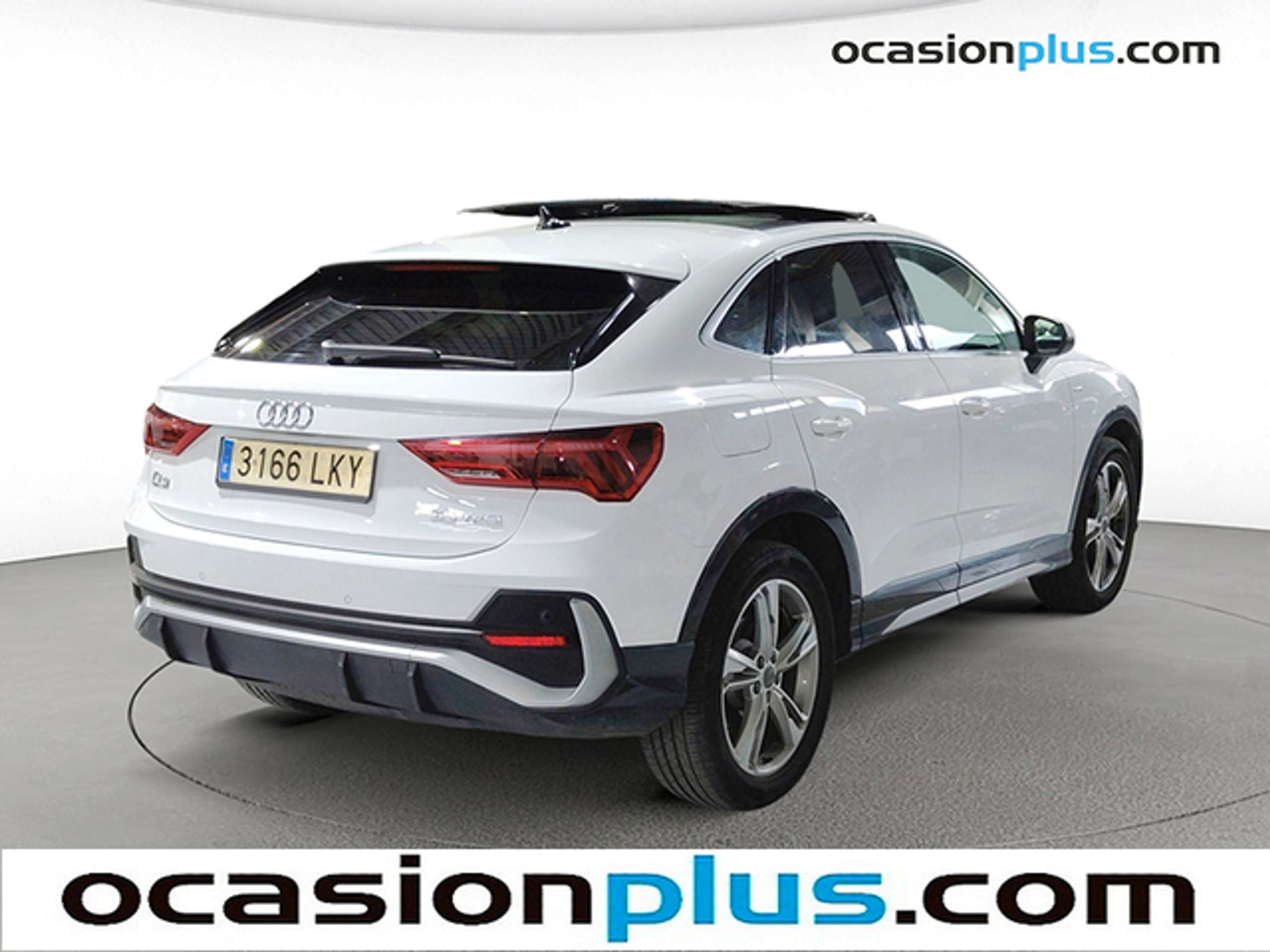 Audi - Q3