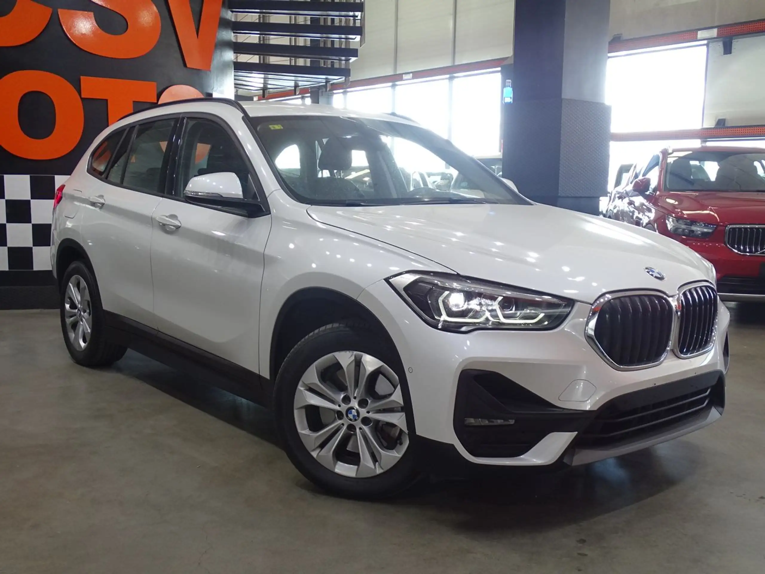 BMW - X1