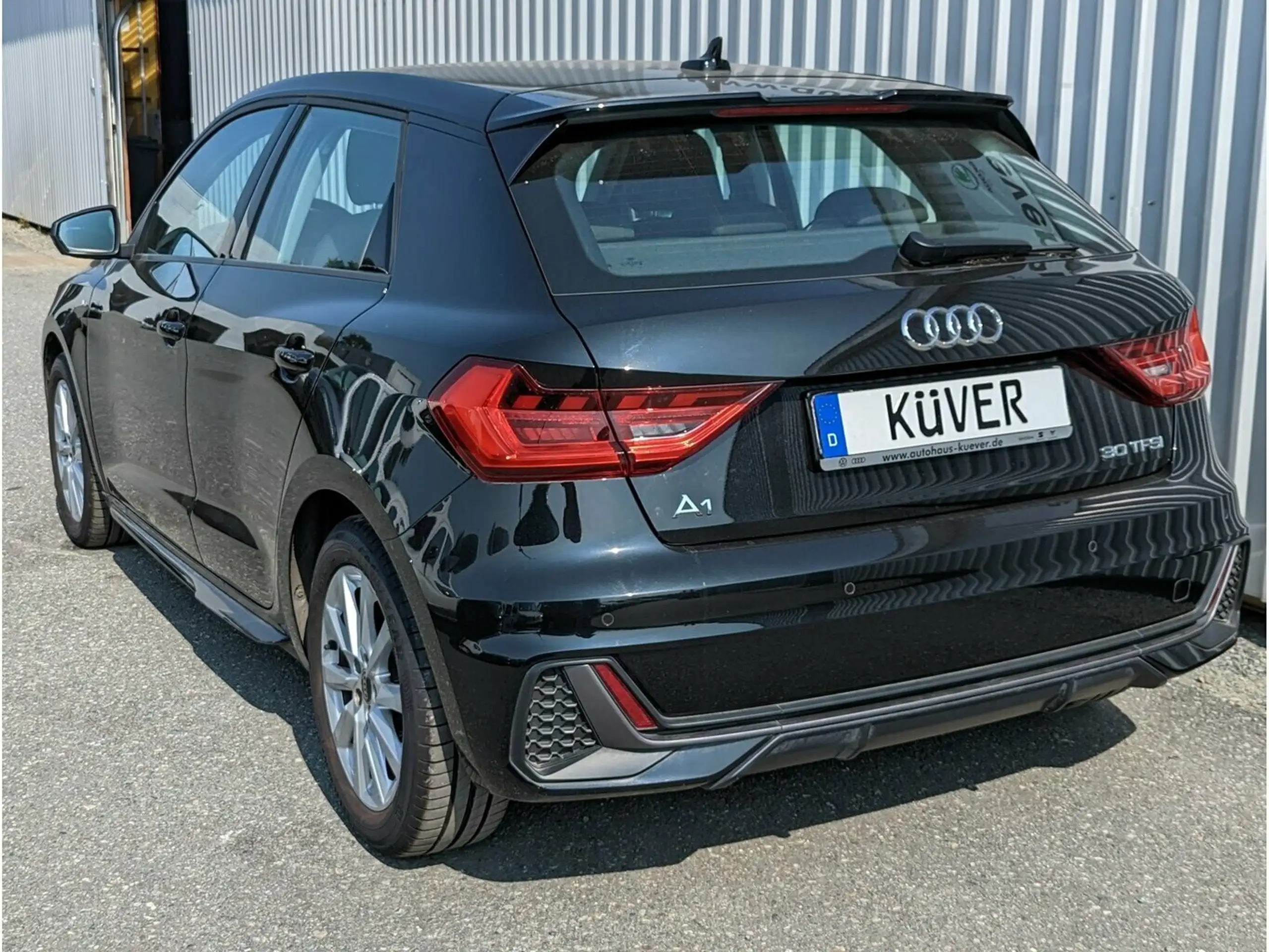 Audi - A1