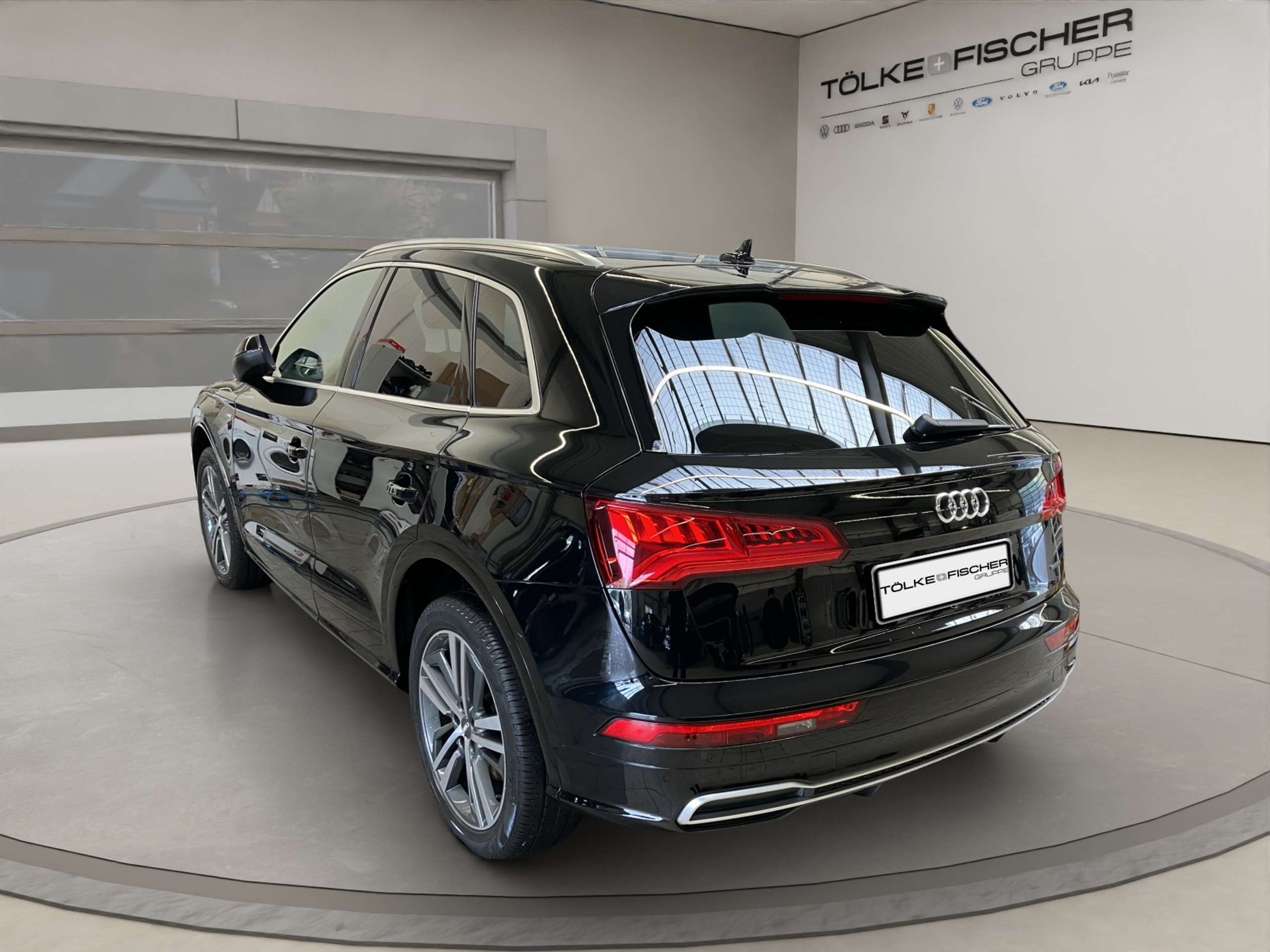 Audi - Q5