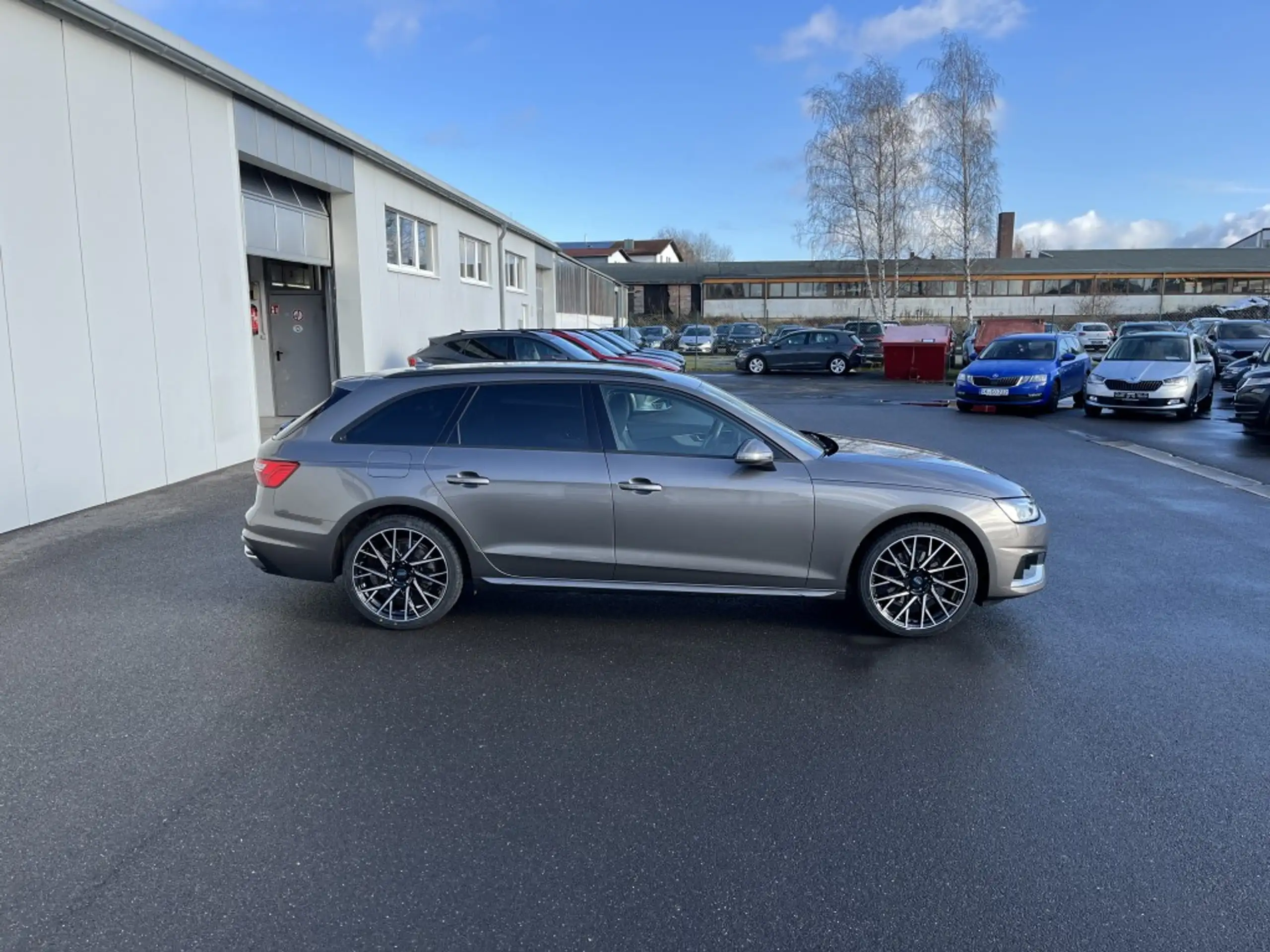 Audi - A4