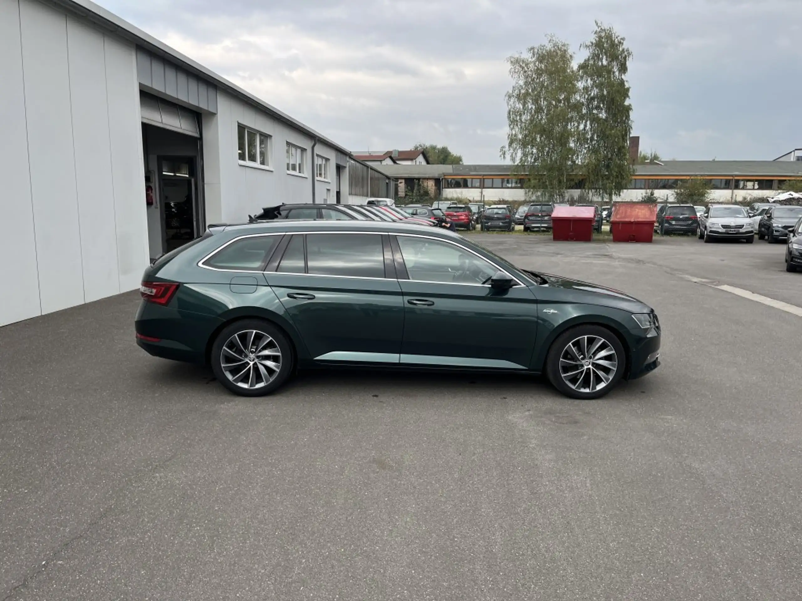 Skoda - Superb