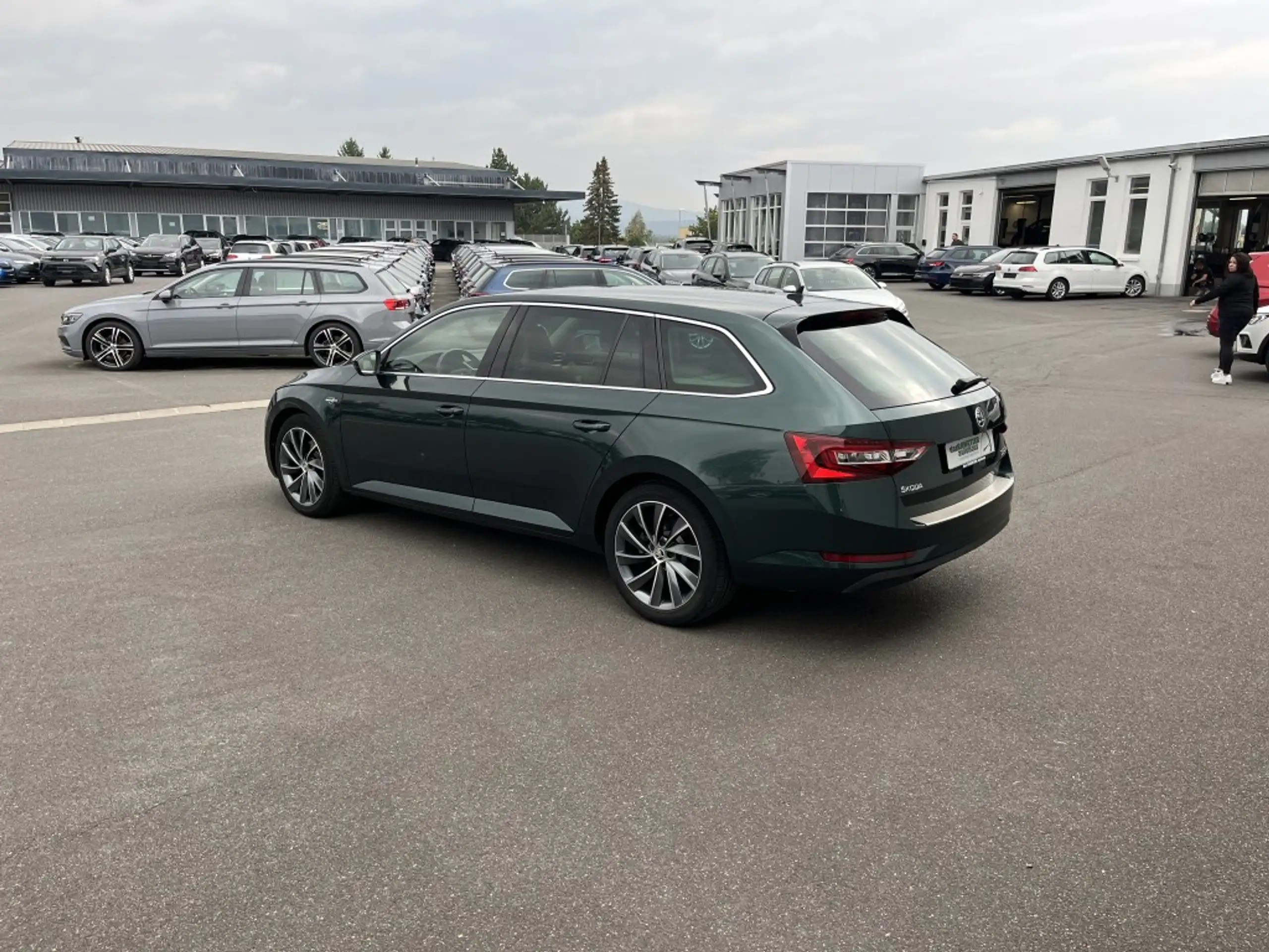 Skoda - Superb