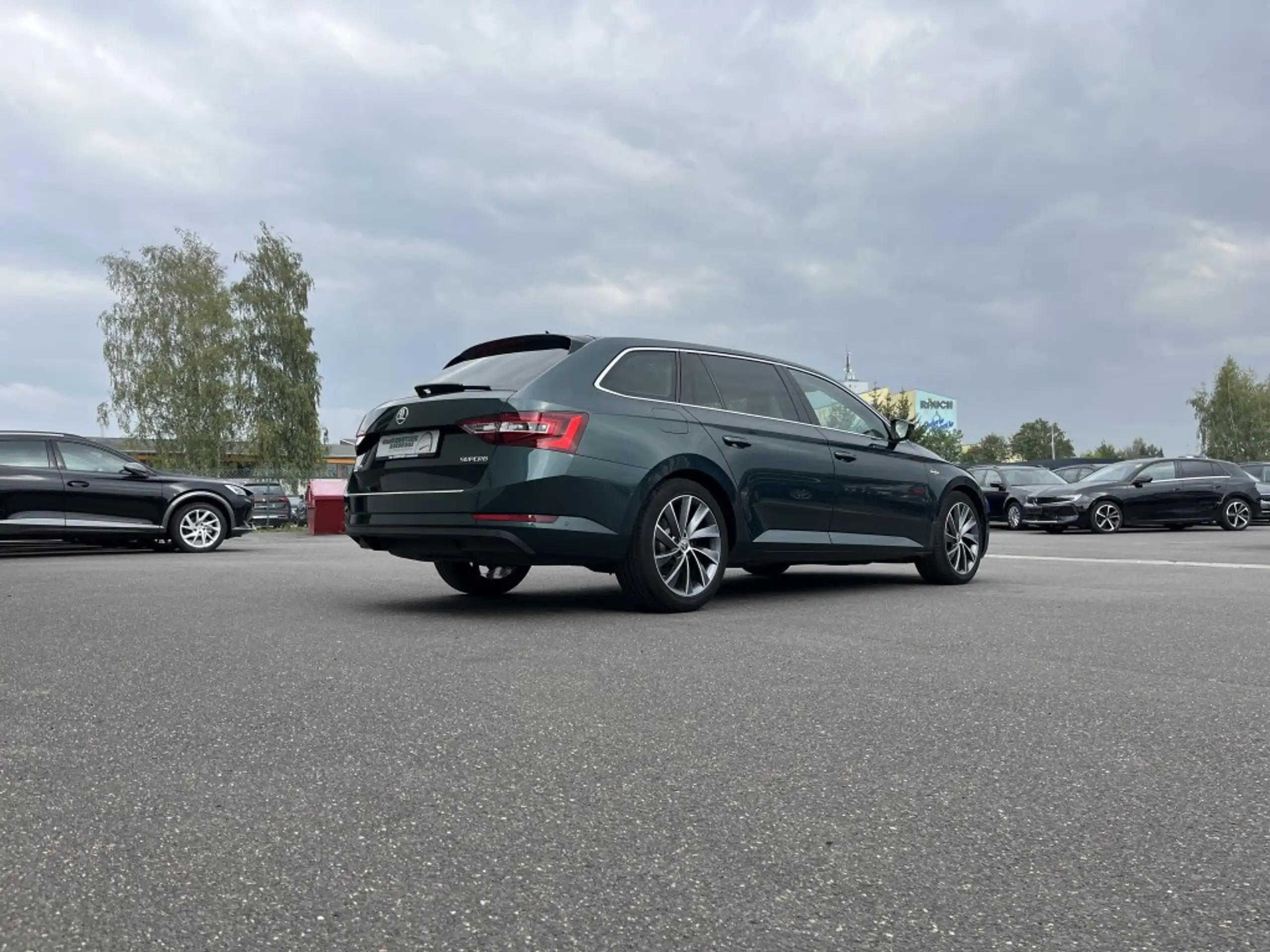 Skoda - Superb