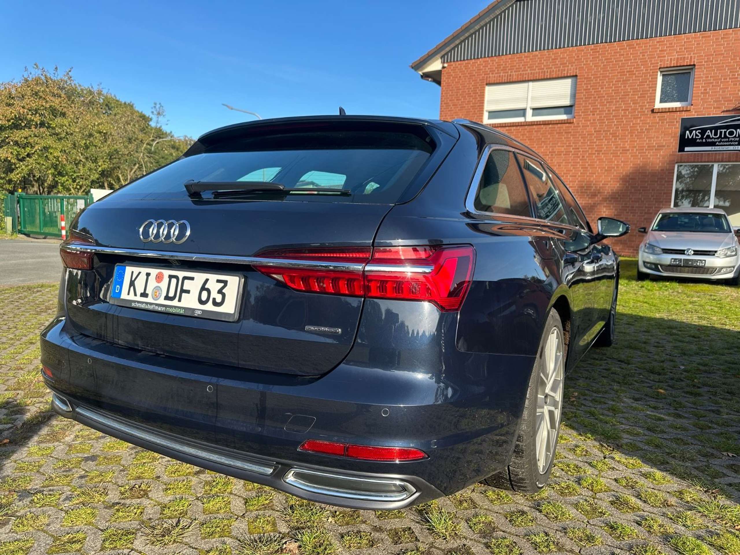 Audi - A6