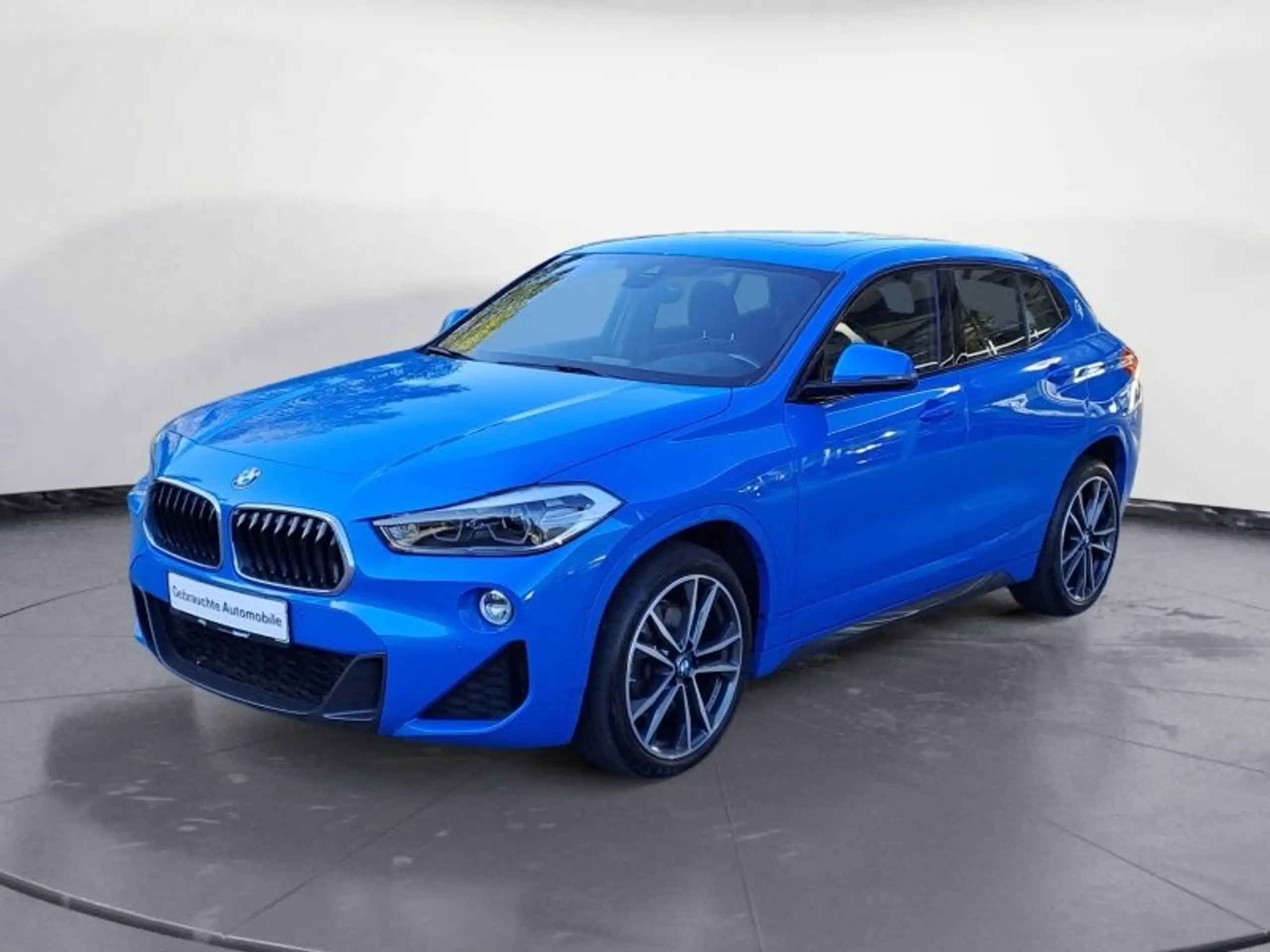 BMW - X2