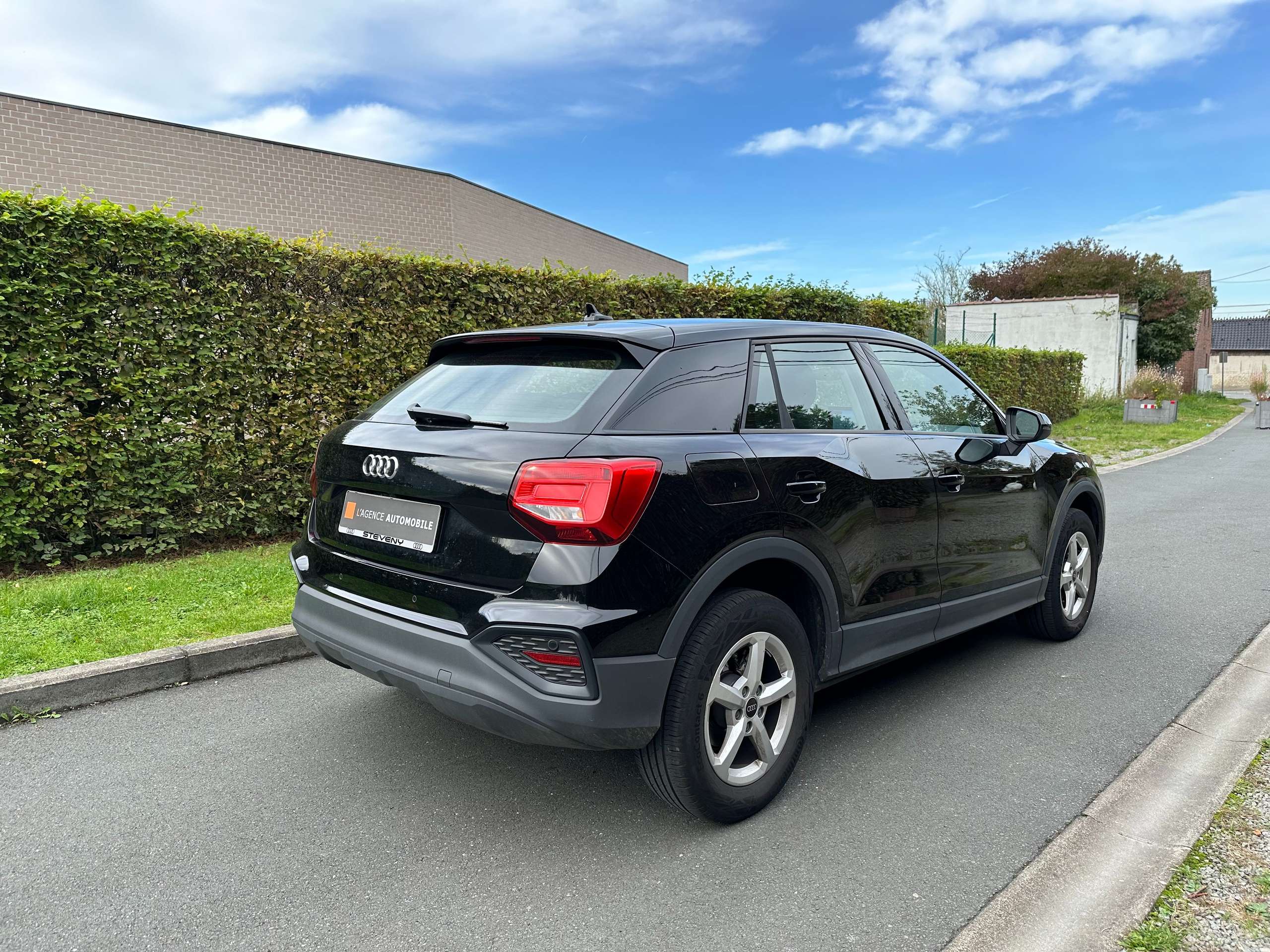 Audi - Q2