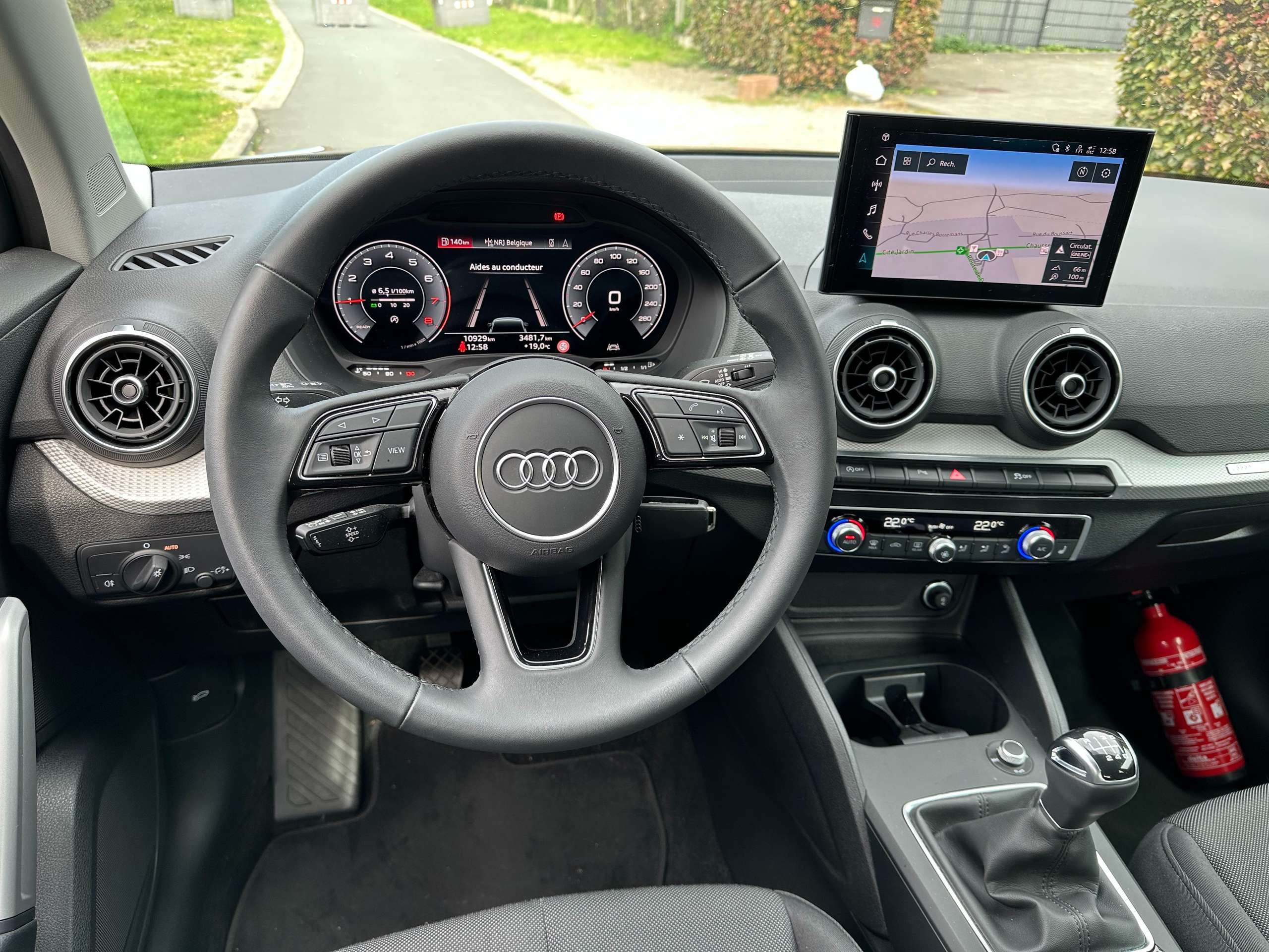 Audi - Q2