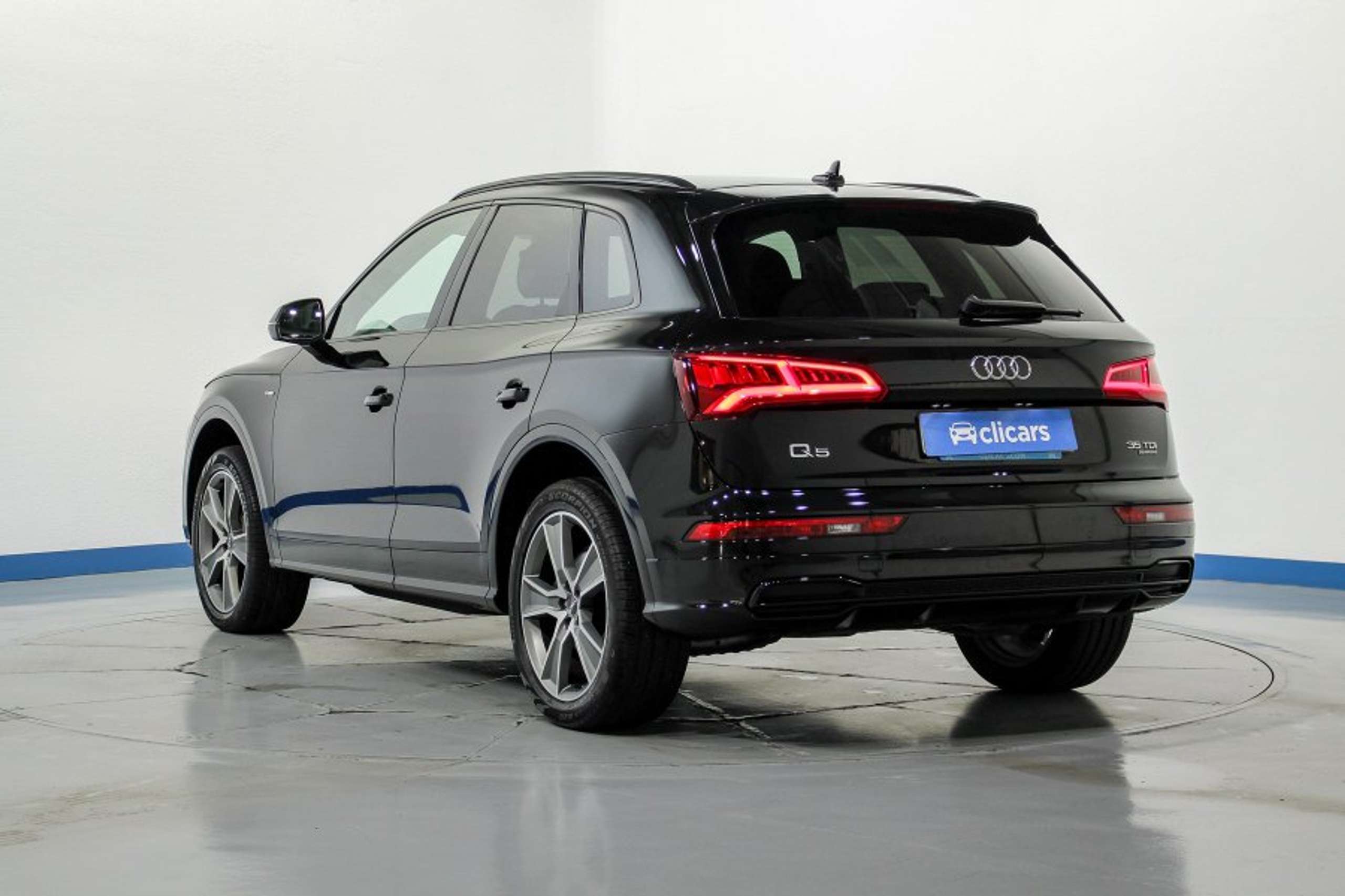 Audi - Q5