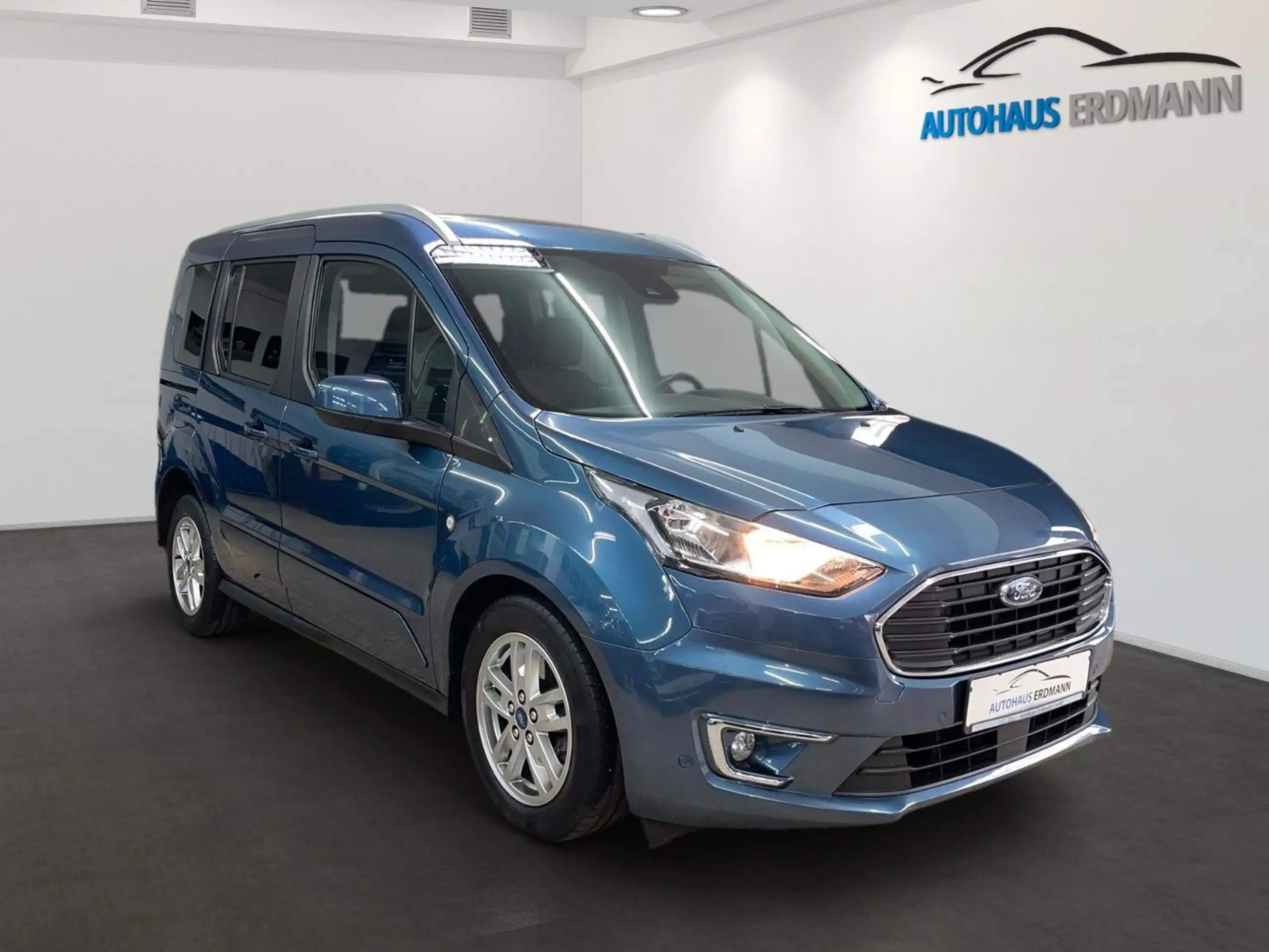 Ford - Tourneo Connect