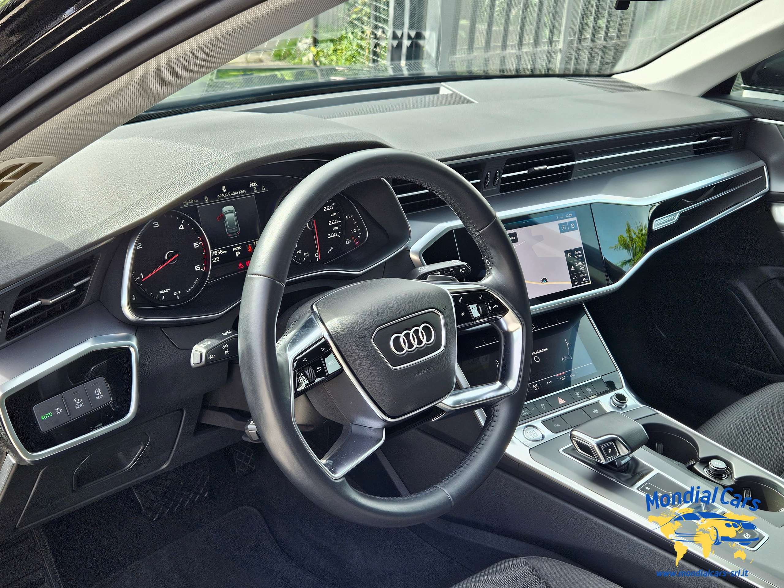 Audi - A6