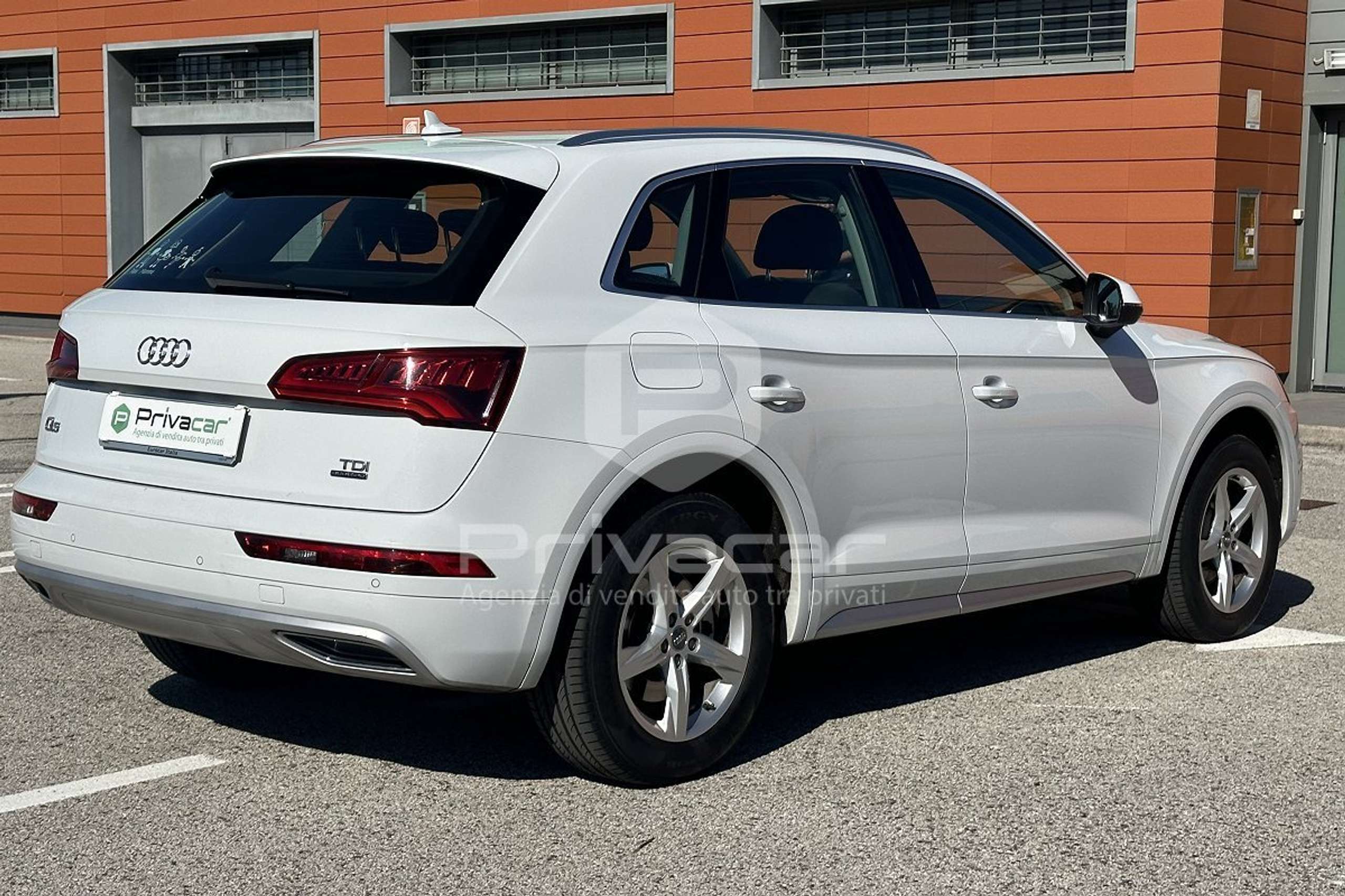 Audi - Q5