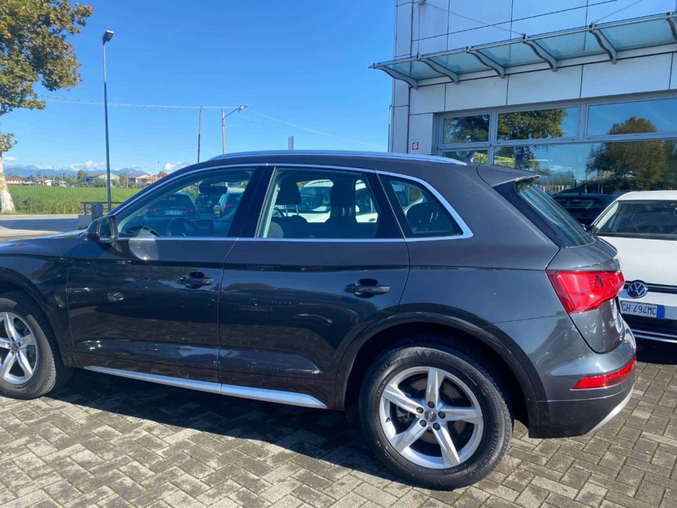 Audi - Q5