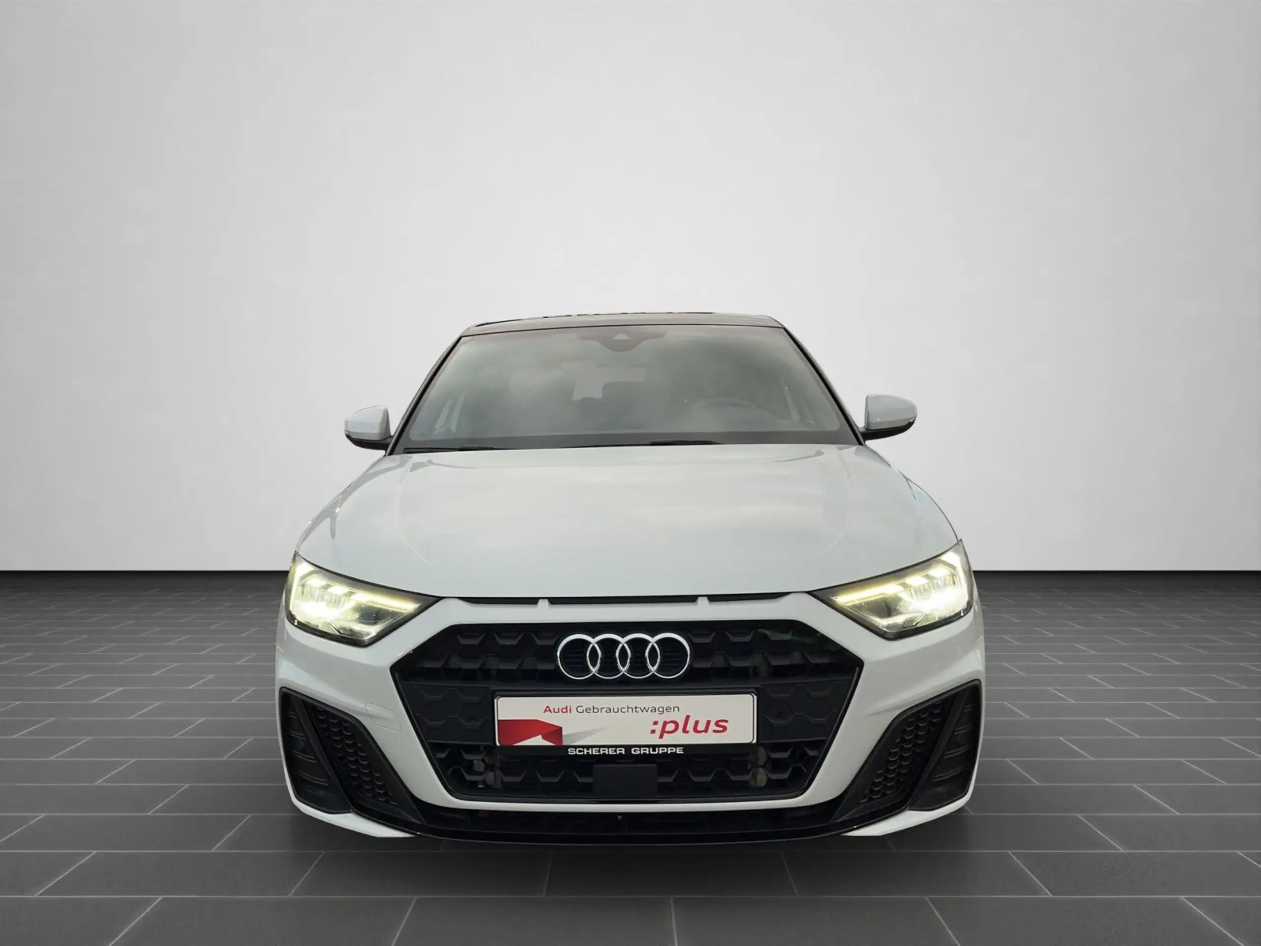 Audi - A1