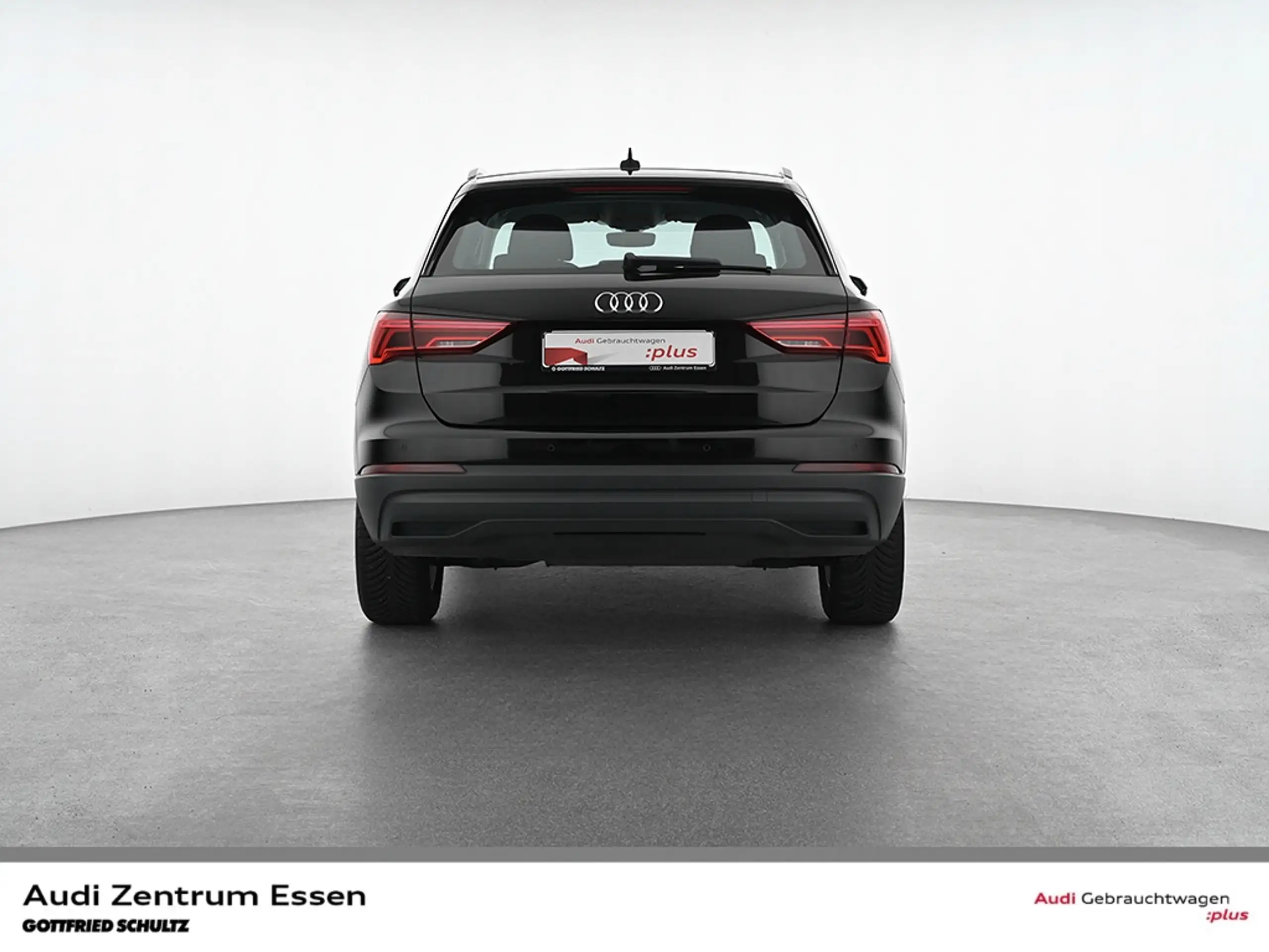 Audi - Q3