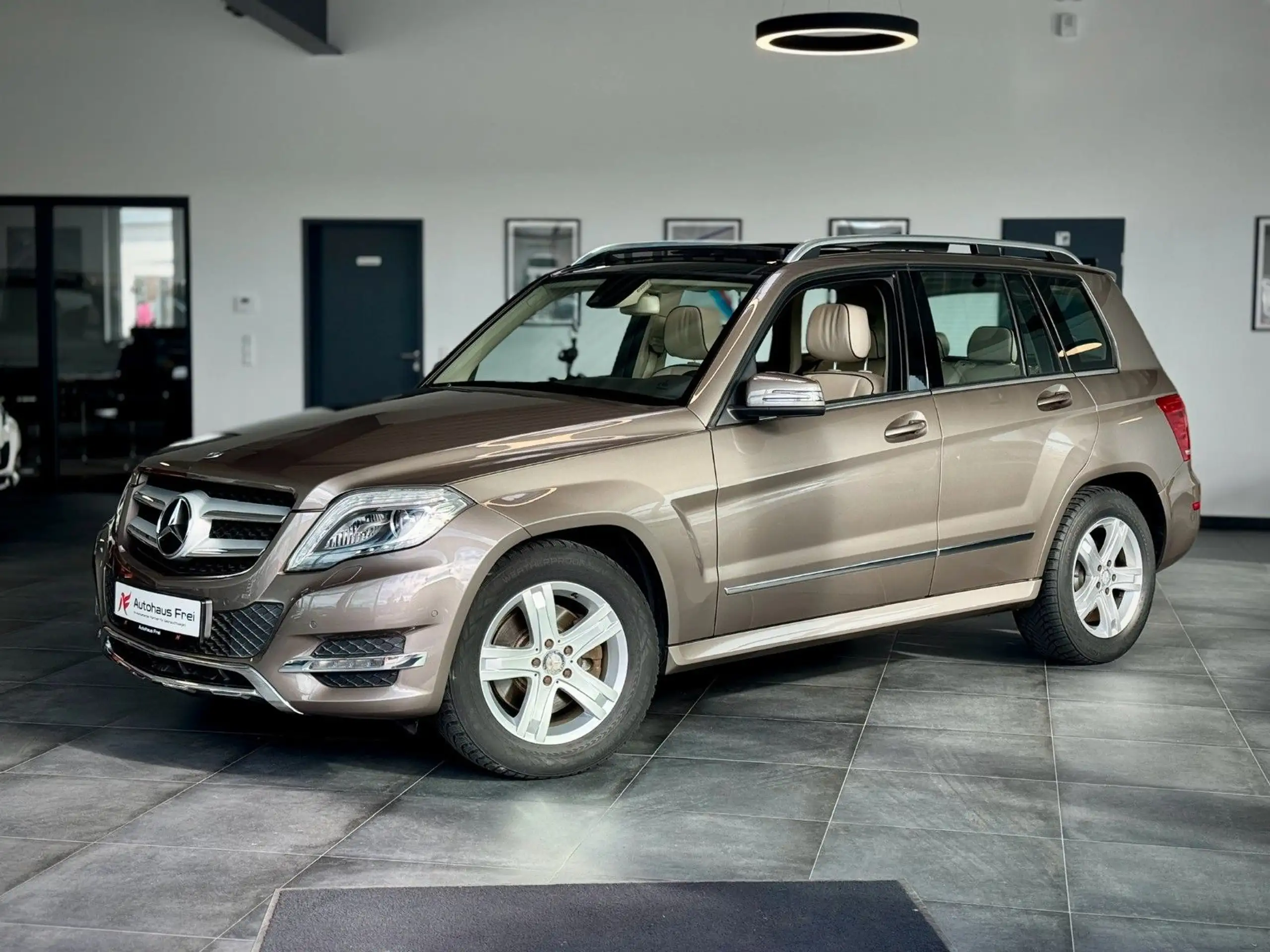 Mercedes-Benz GLK 350 2012