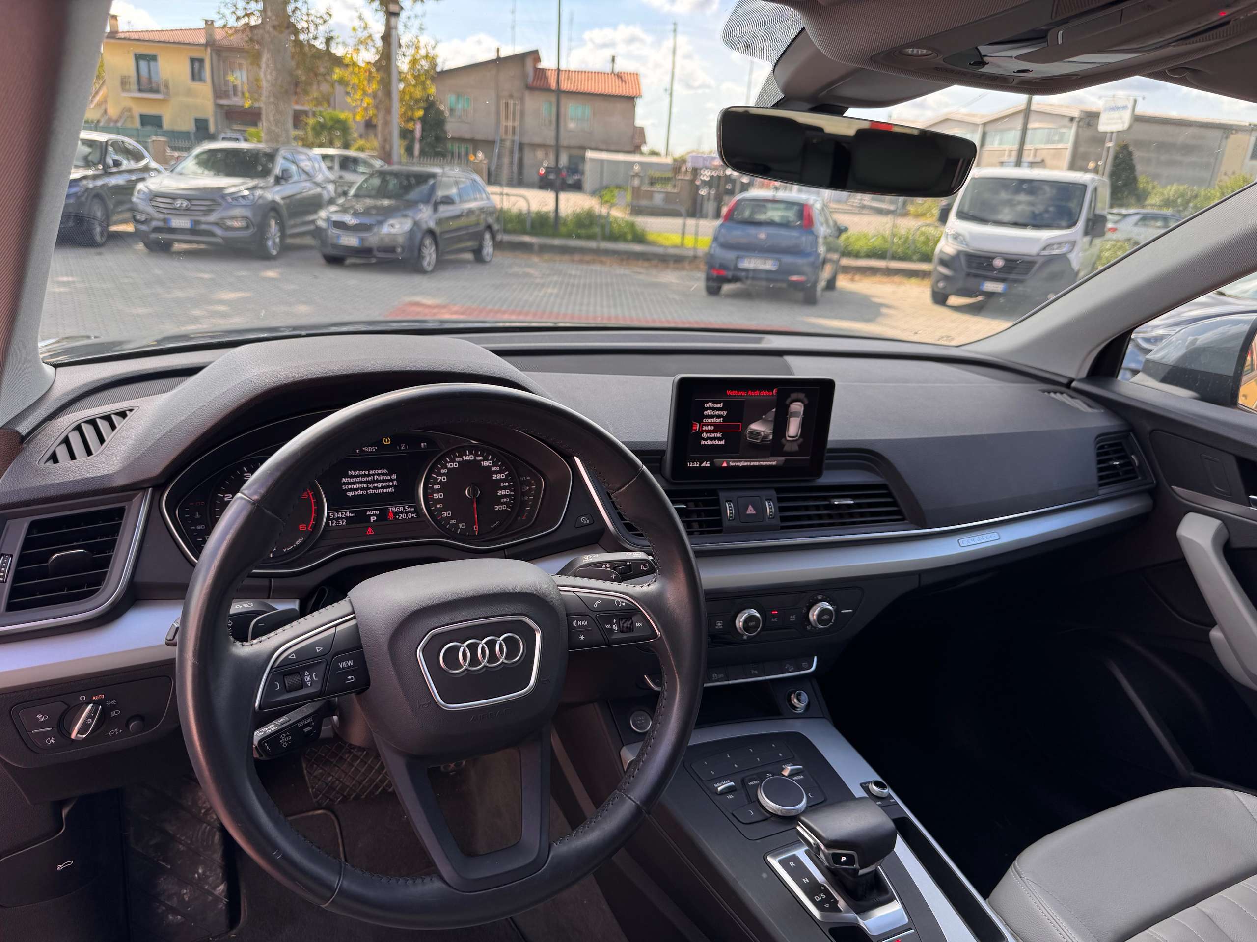 Audi - Q5