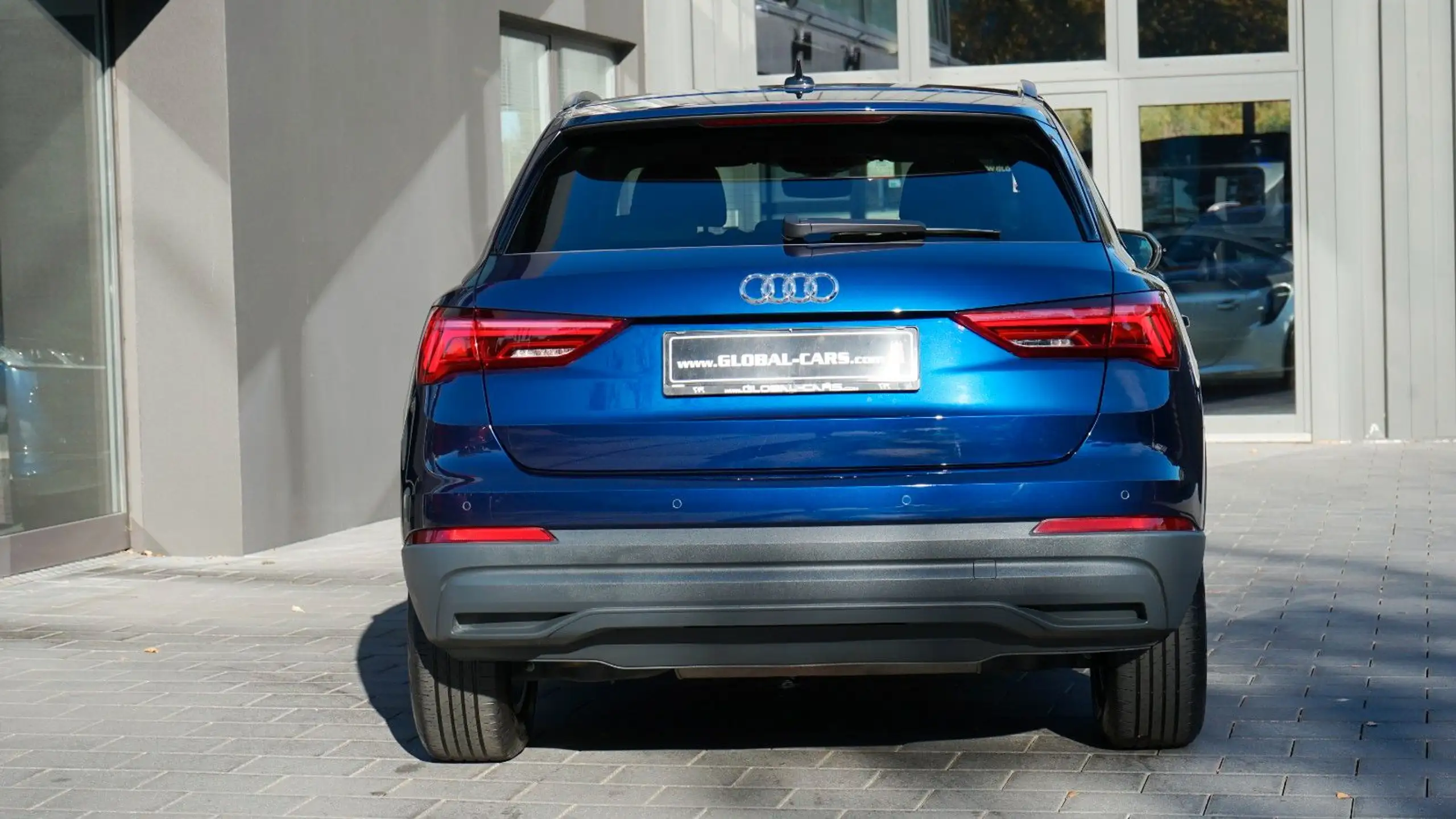 Audi - Q3