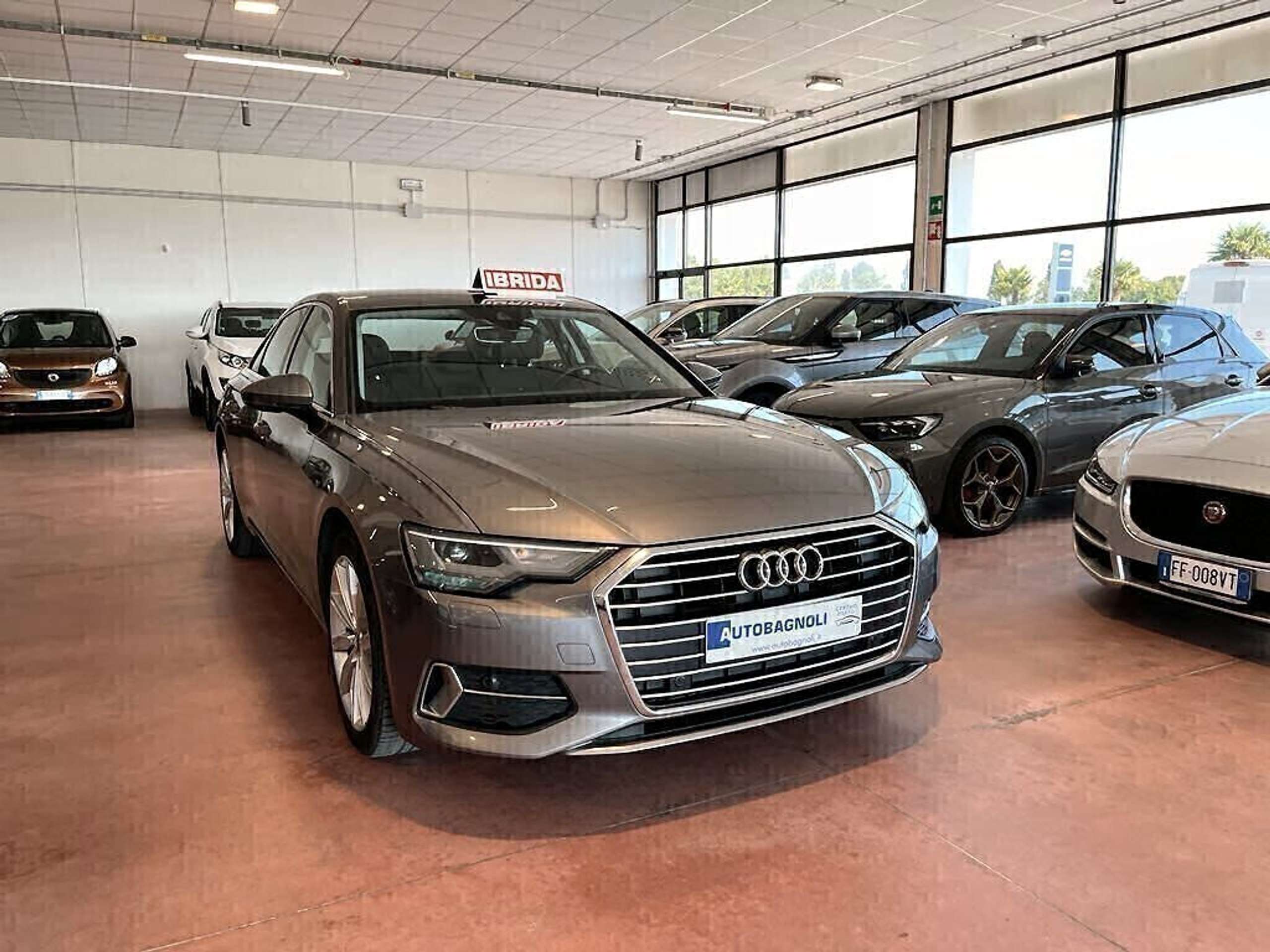 Audi - A6