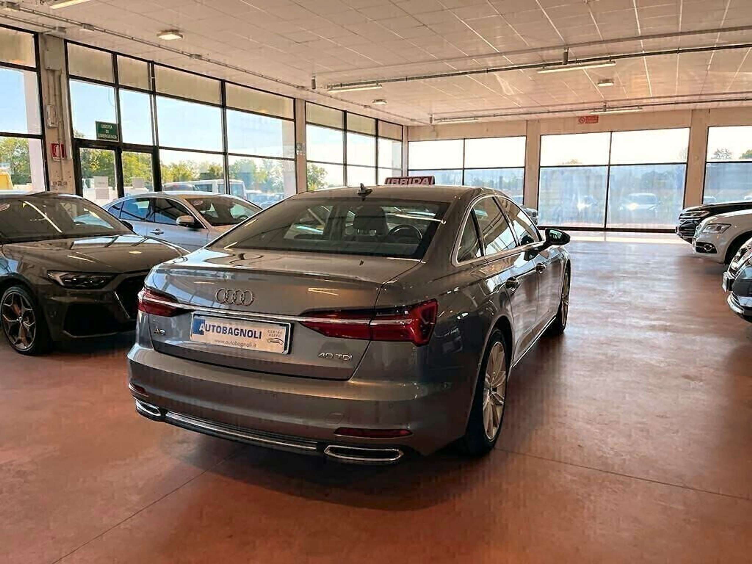 Audi - A6