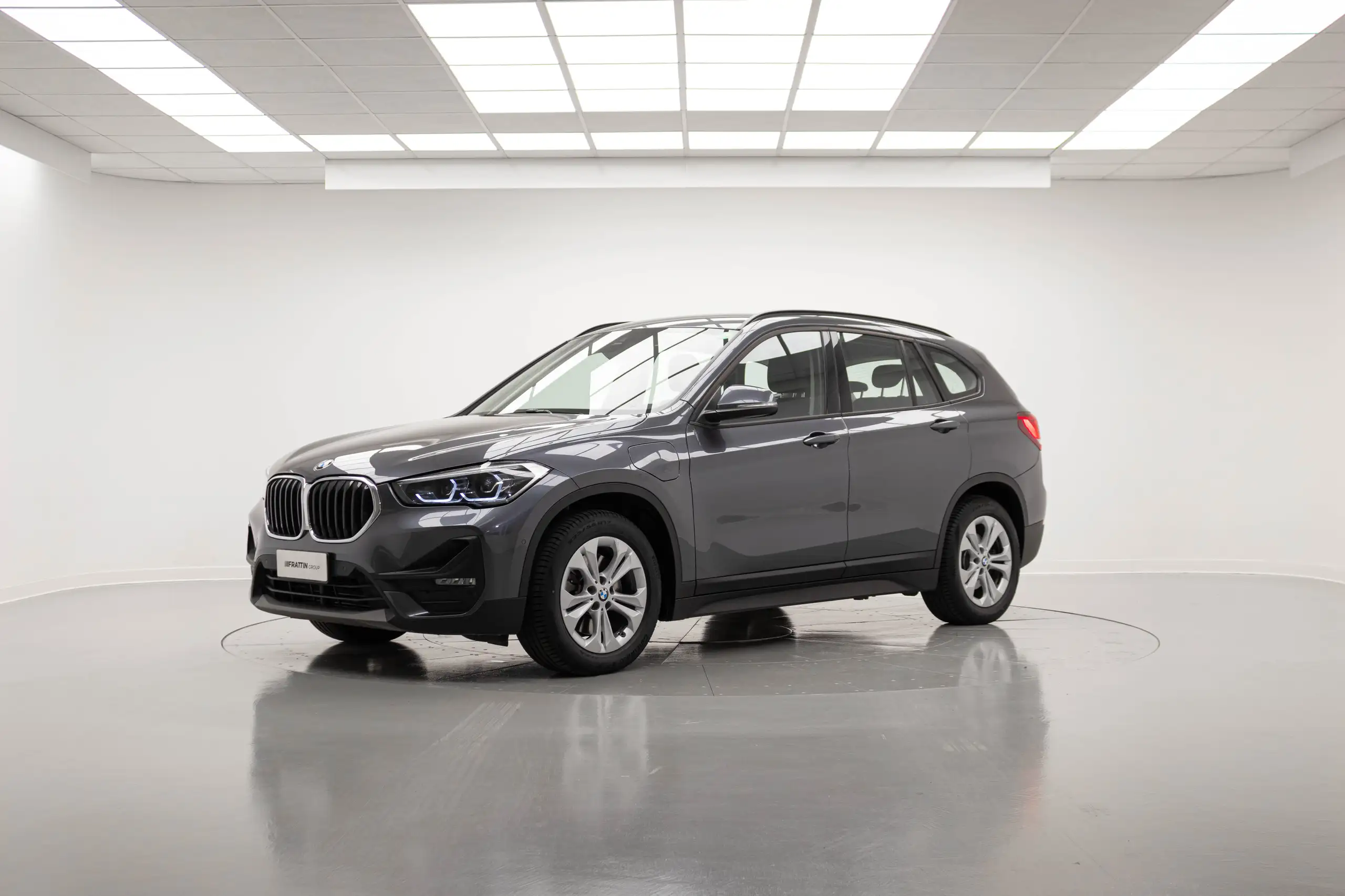 BMW - X1