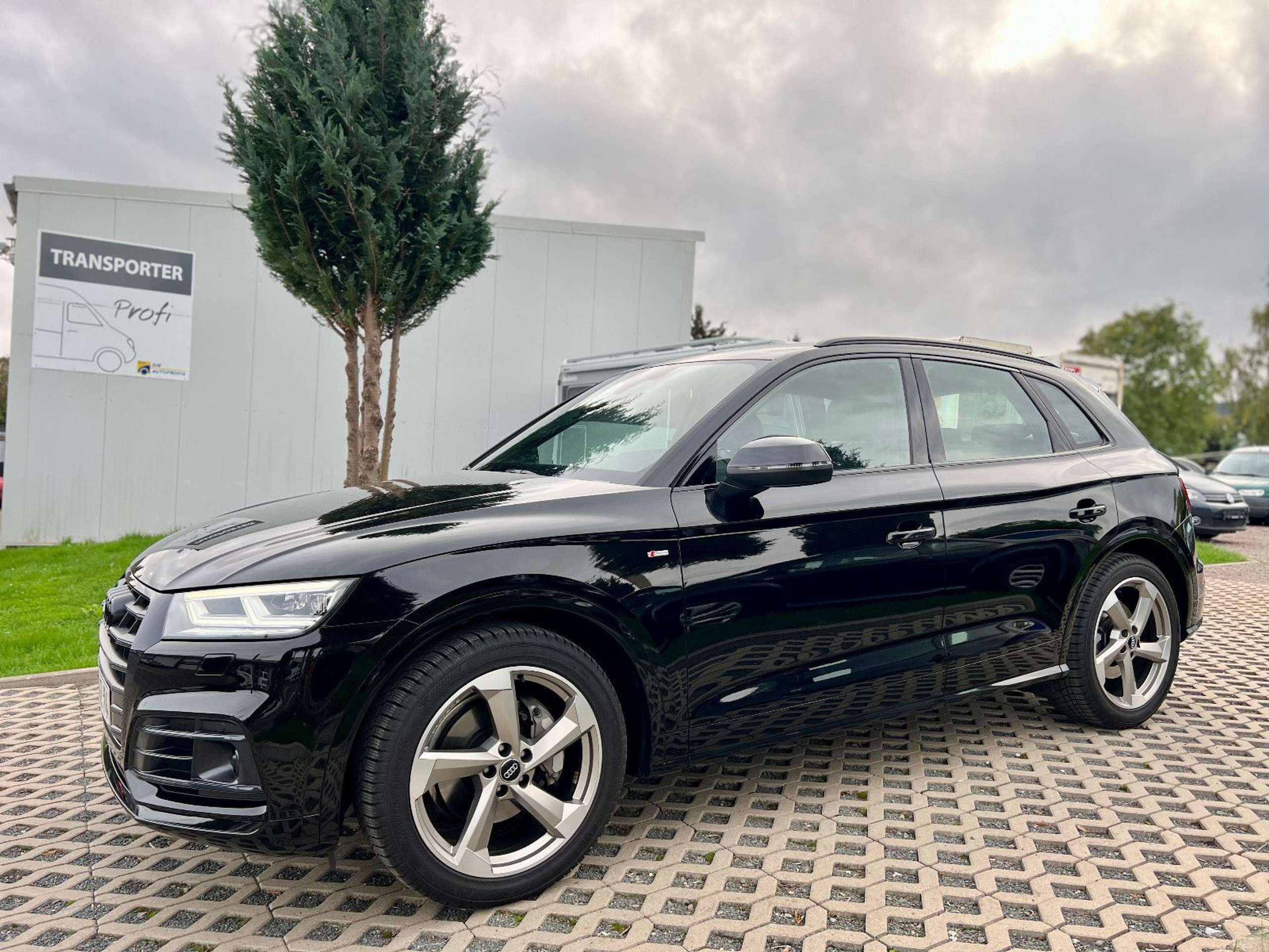 Audi - Q5