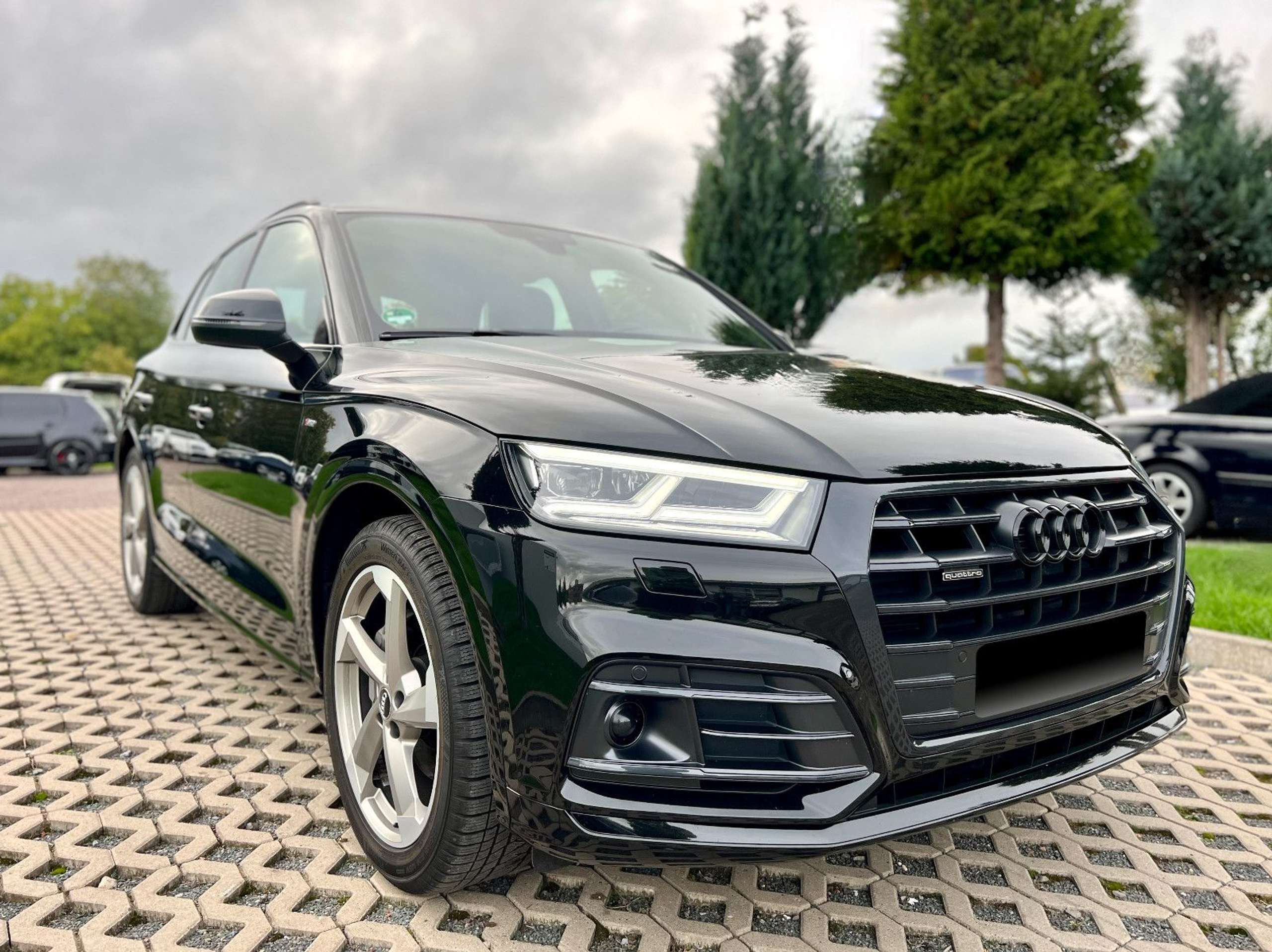 Audi - Q5