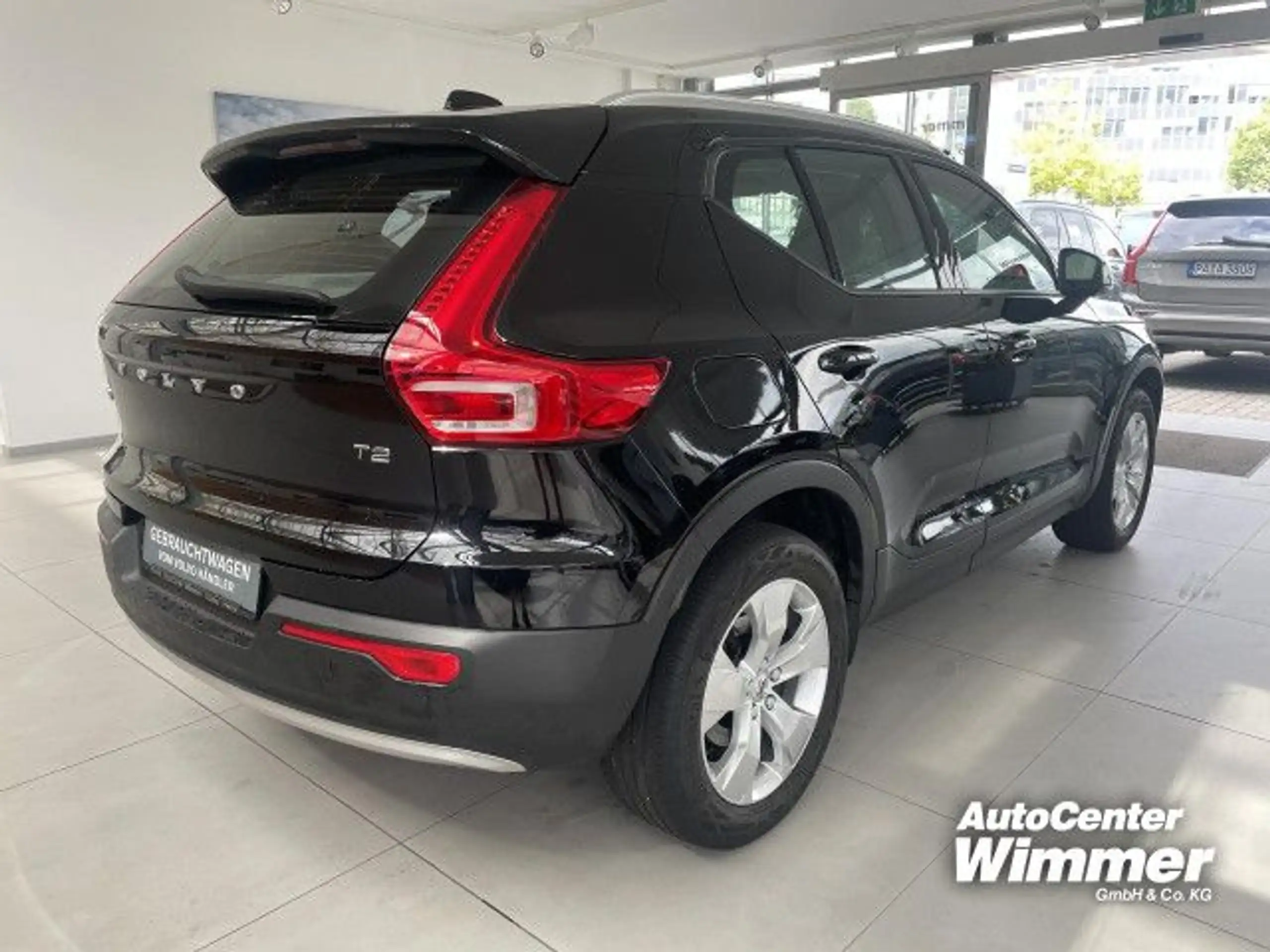 Volvo - XC40